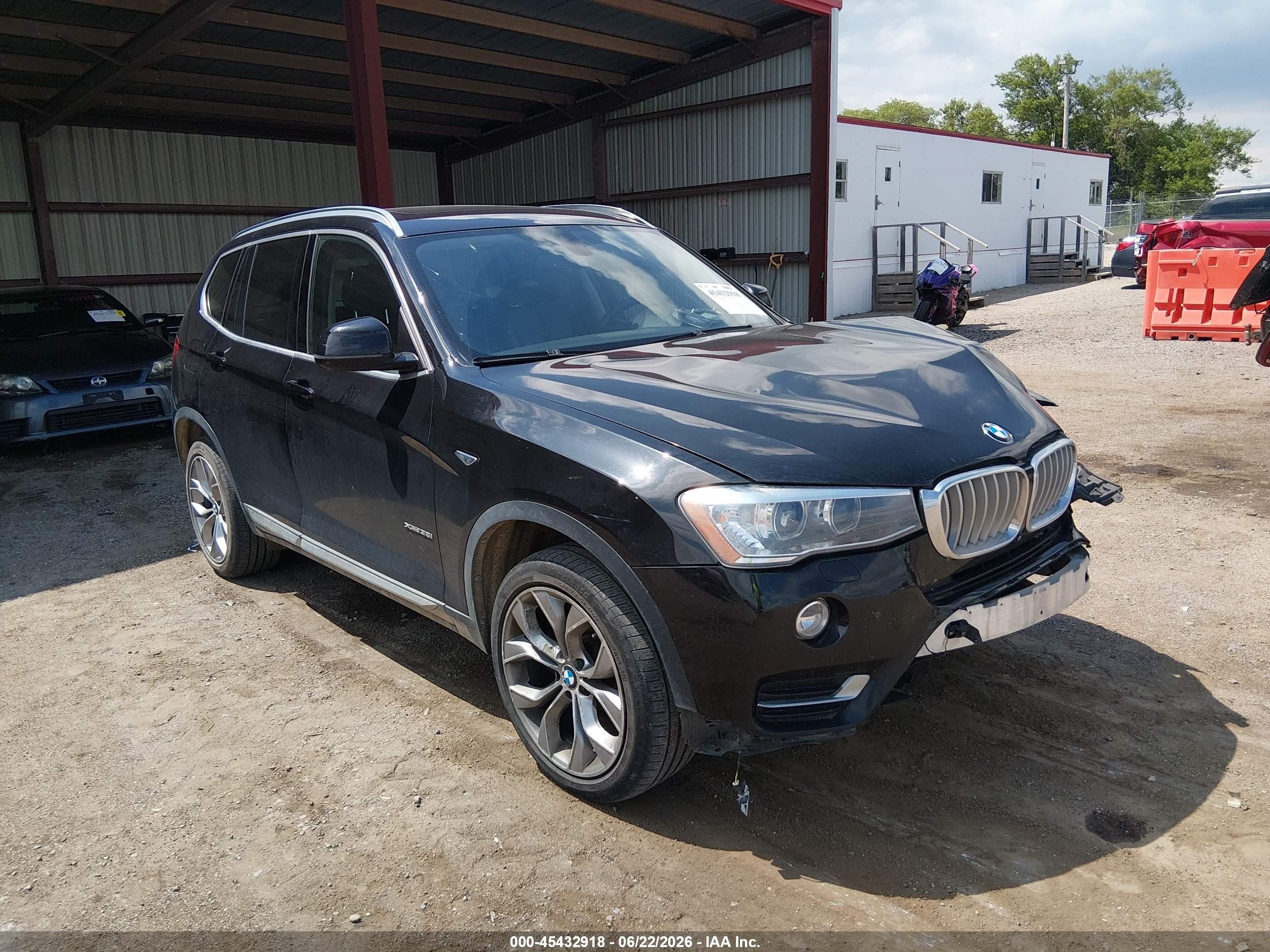2016 BMW X3 xDrive35i, VIN 5UXWX7C52G0S17631 — Перед