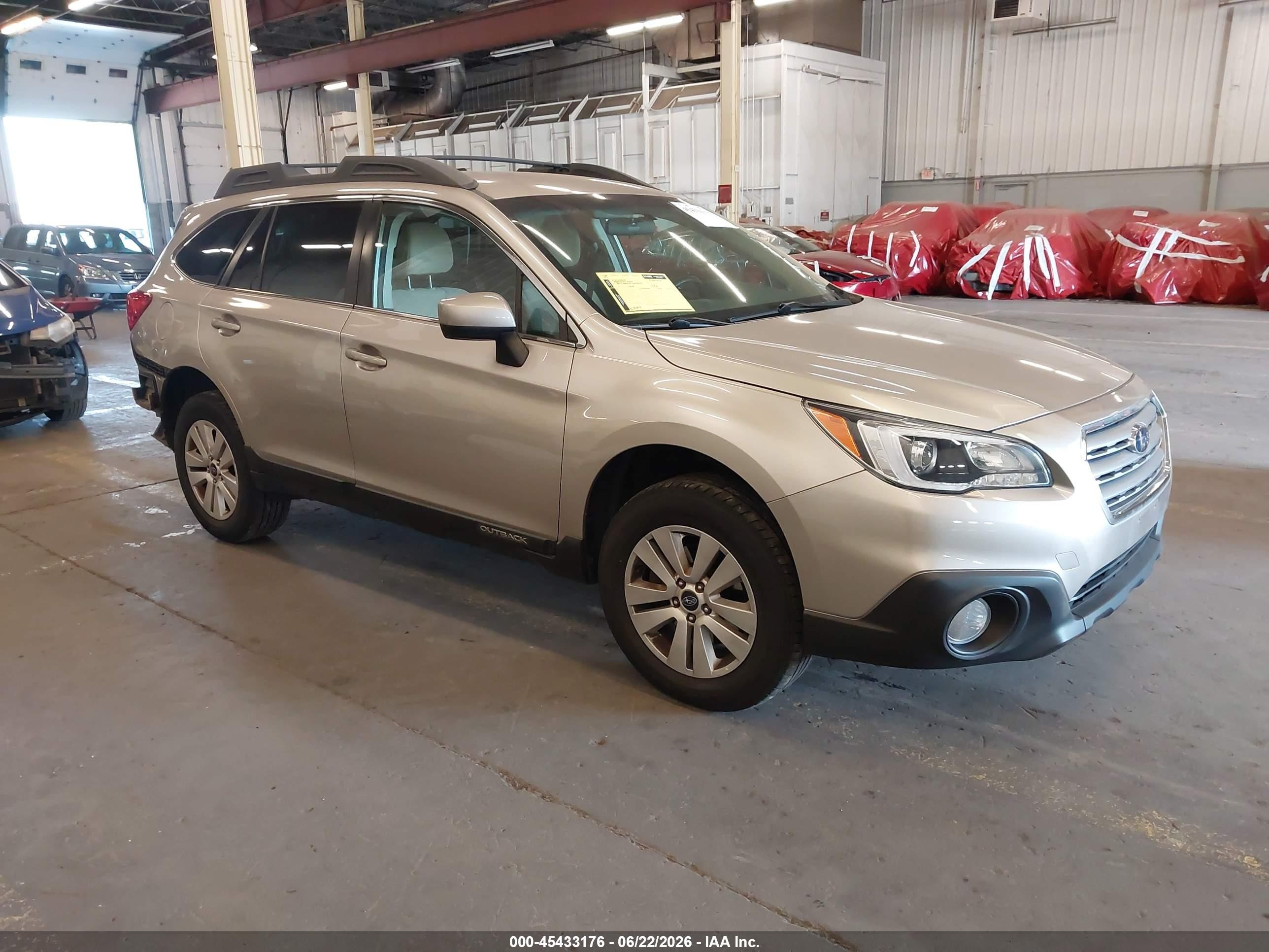 2017 Subaru Outback Premium, VIN 4S4BSACC5H3391618 — Rear end