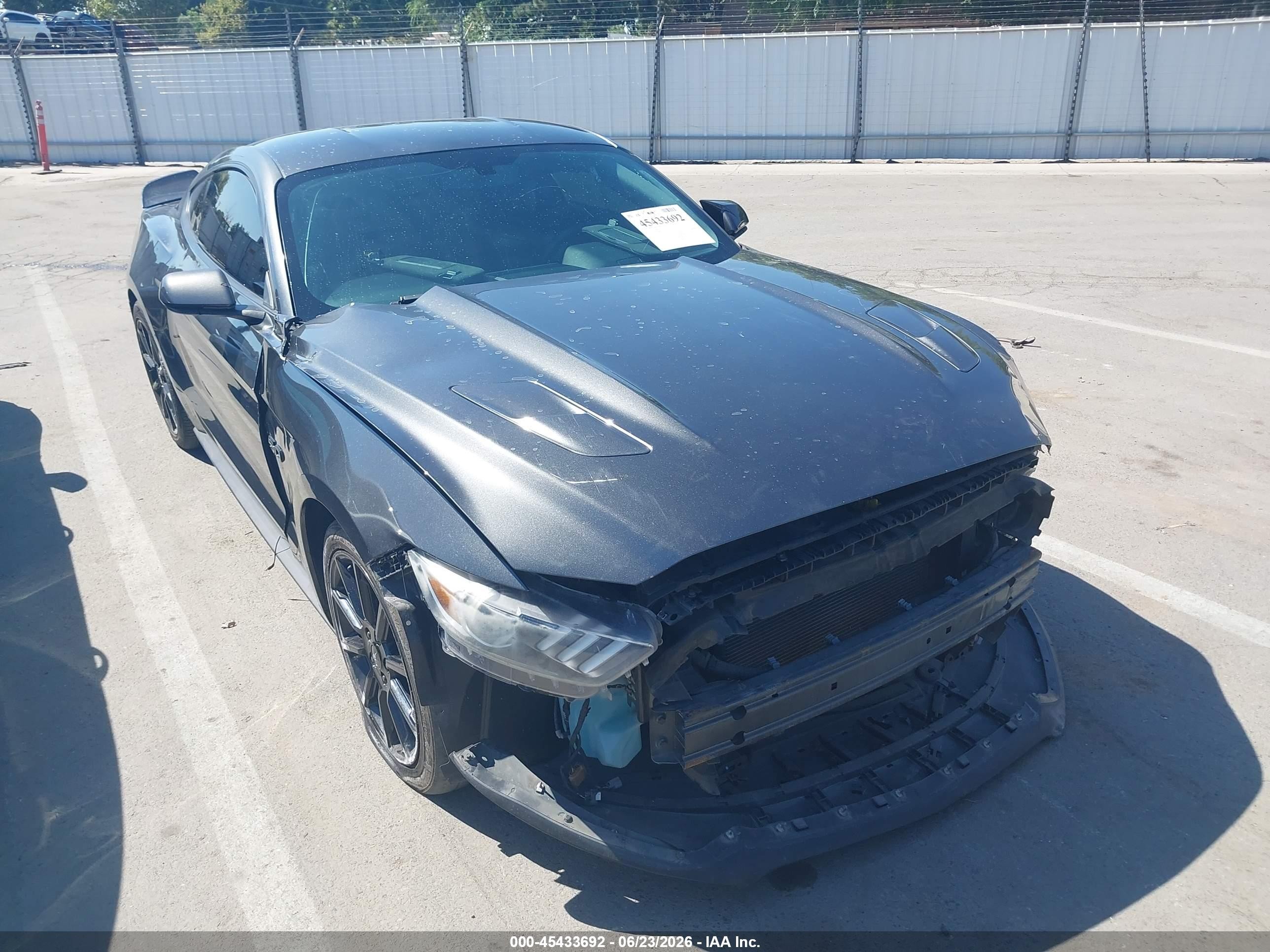 2016 Ford Mustang GT, VIN 1FA6P8CF7G5328393 — Front end