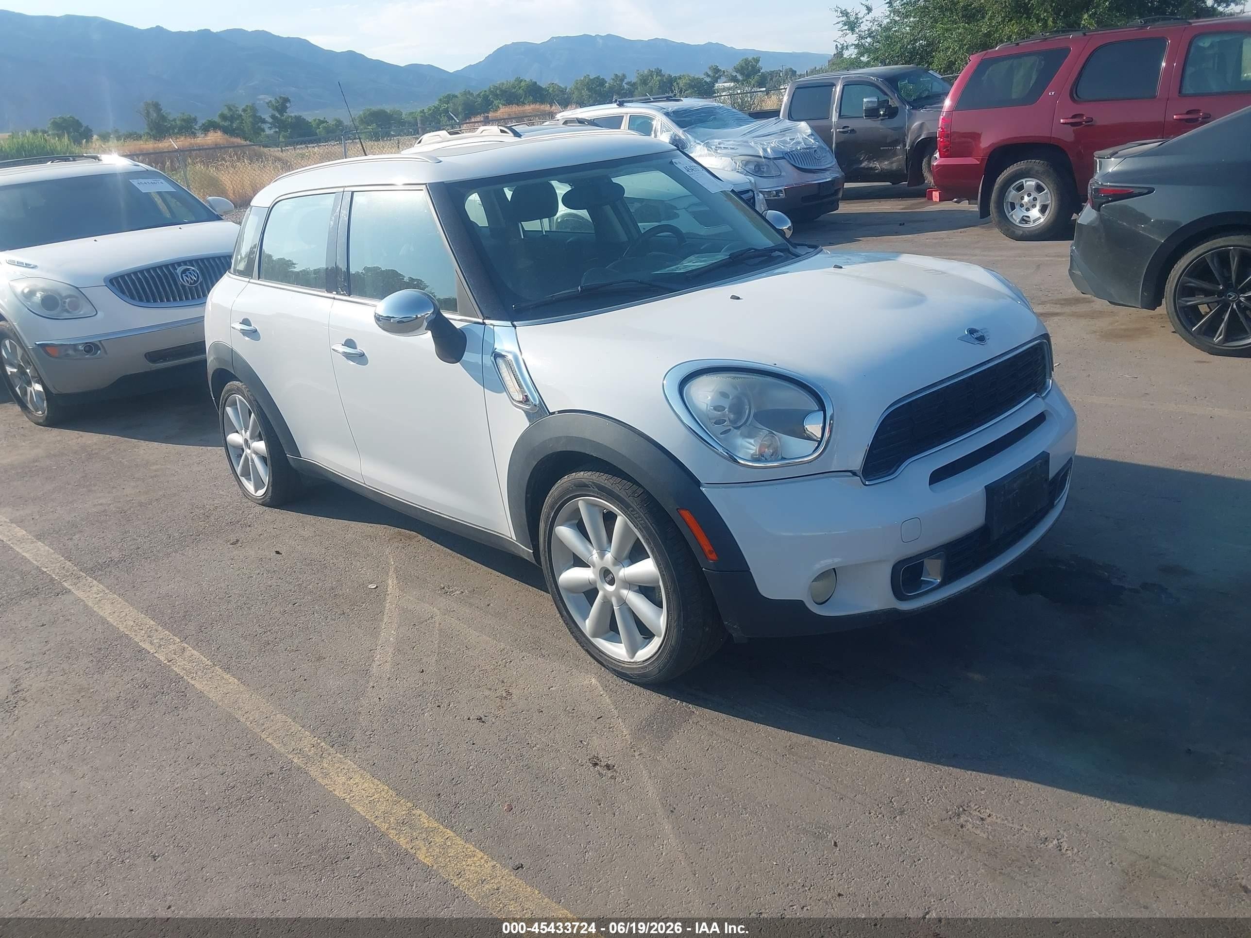2011 MINI Countryman S, VIN WMWZC3C55BWL79856 — Normal wear