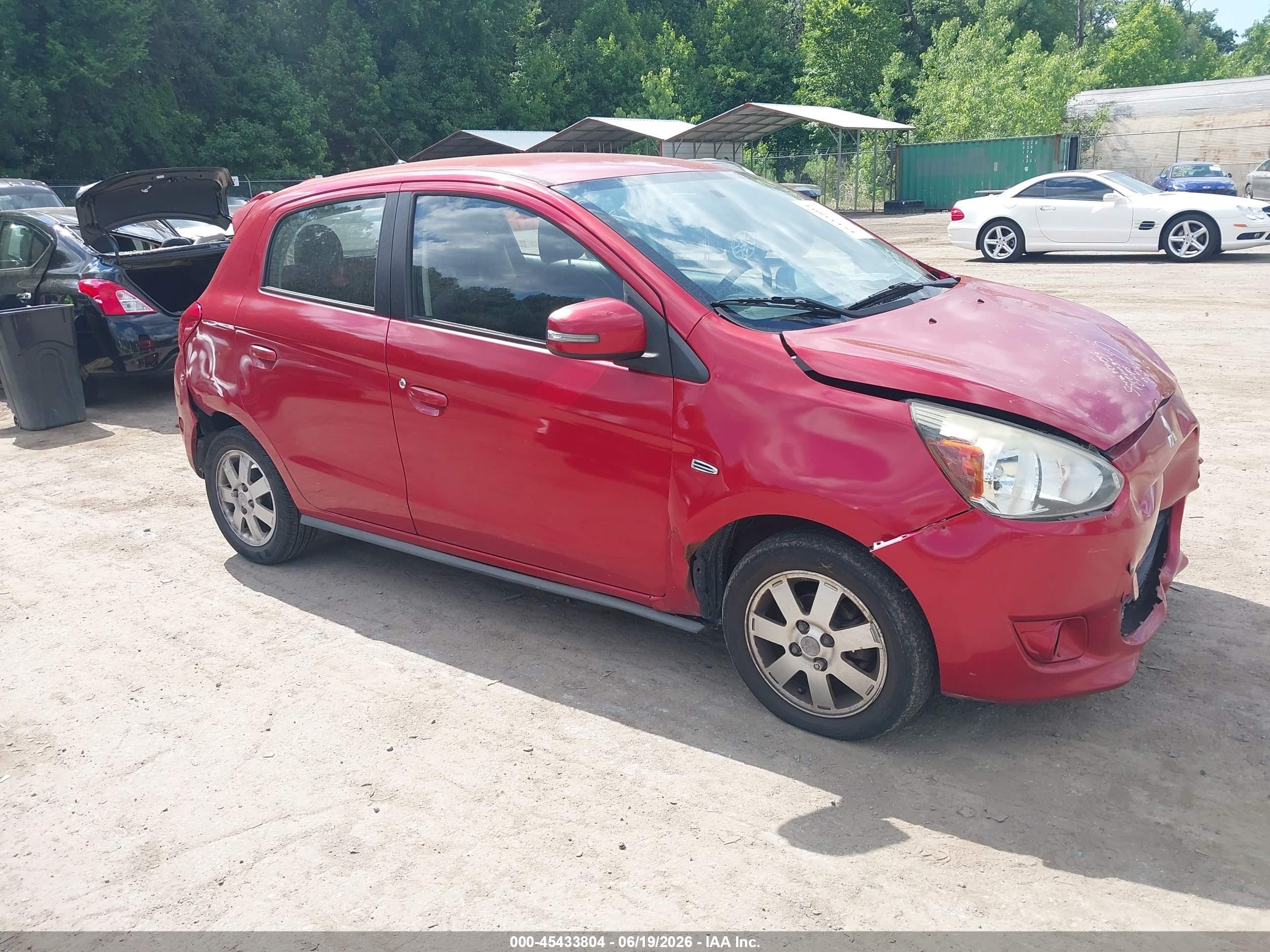 2015 Mitsubishi Mirage ES, VIN ML32A4HJ6FH050912 — Front end