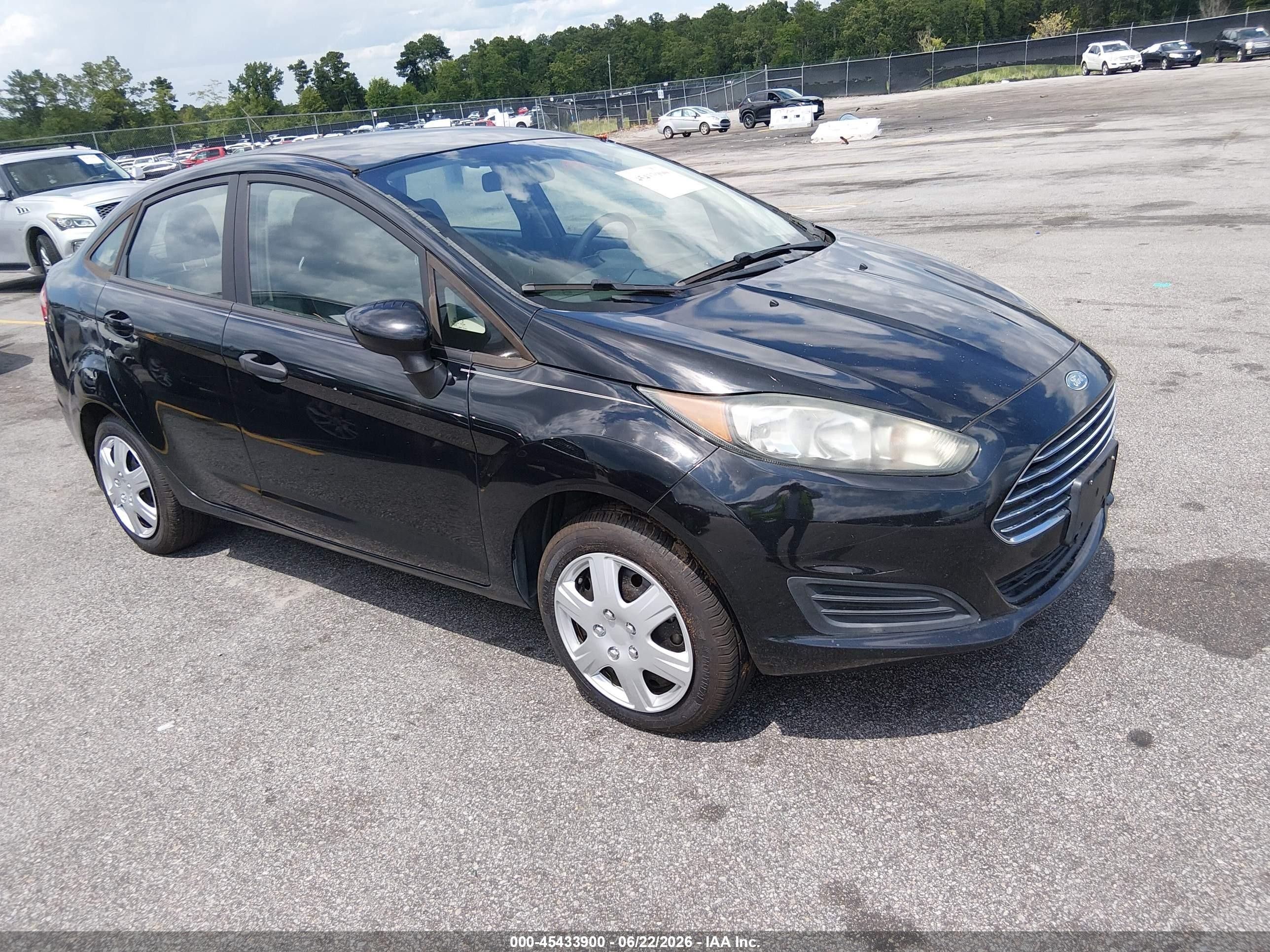2016 Ford Fiesta S, VIN 3FADP4AJ6GM196972 — Normal wear