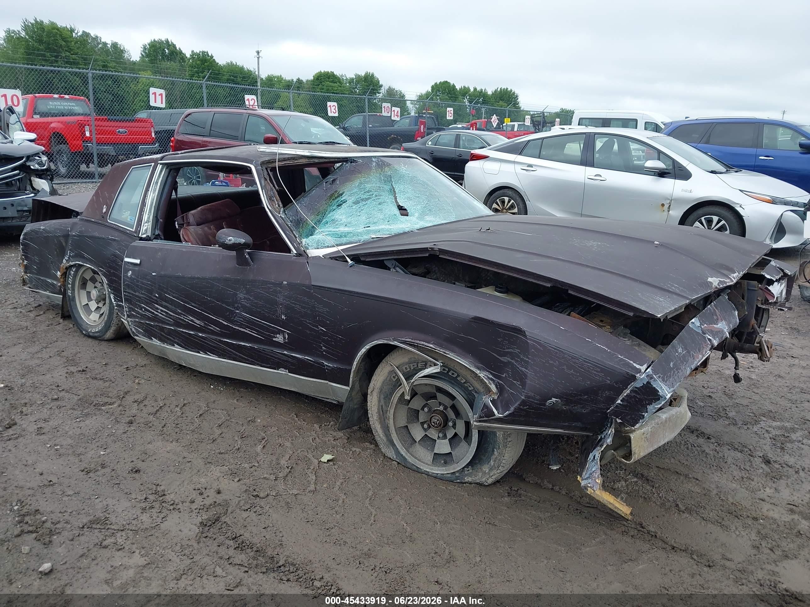 1985 Chevrolet Monte Carlo Sport, VIN 1G1GZ37Z5FR168143 — По всему кузову