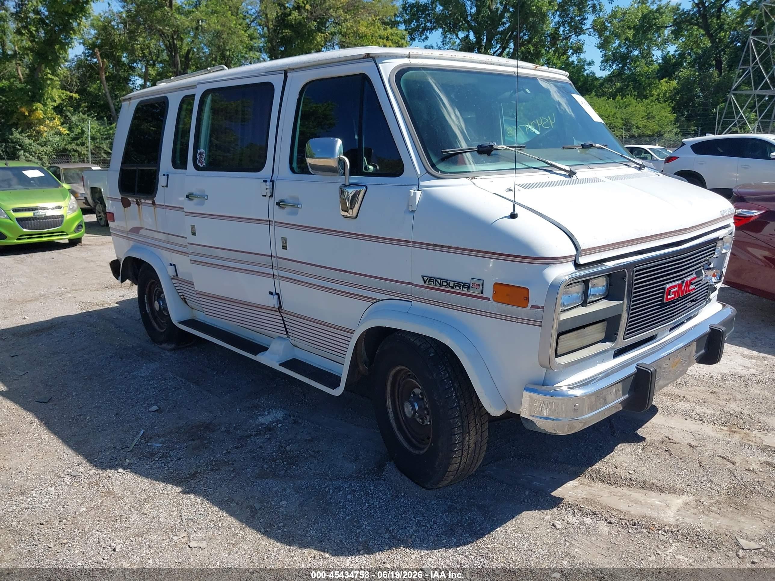 1995 GMC Rally, VIN 1GDEG25Z7SF554278 — Normal wear