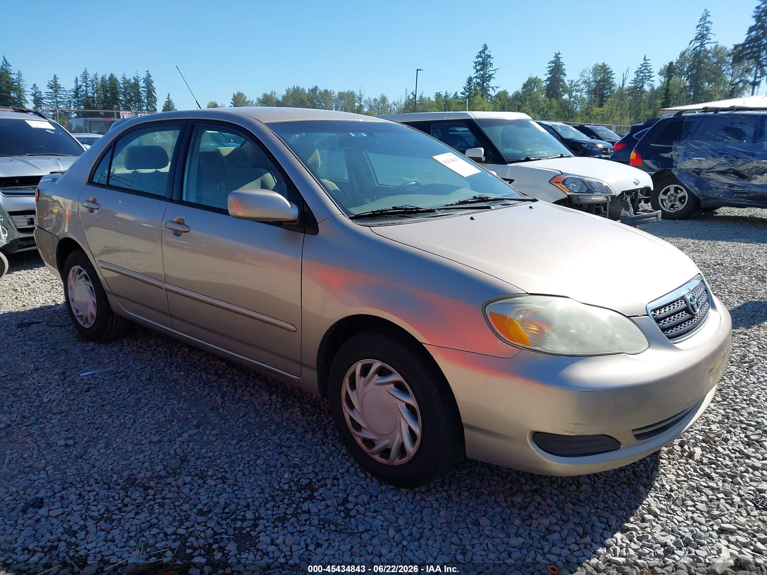 2005 Toyota Corolla CE, VIN 1NXBR32E15Z390501 — Зад
