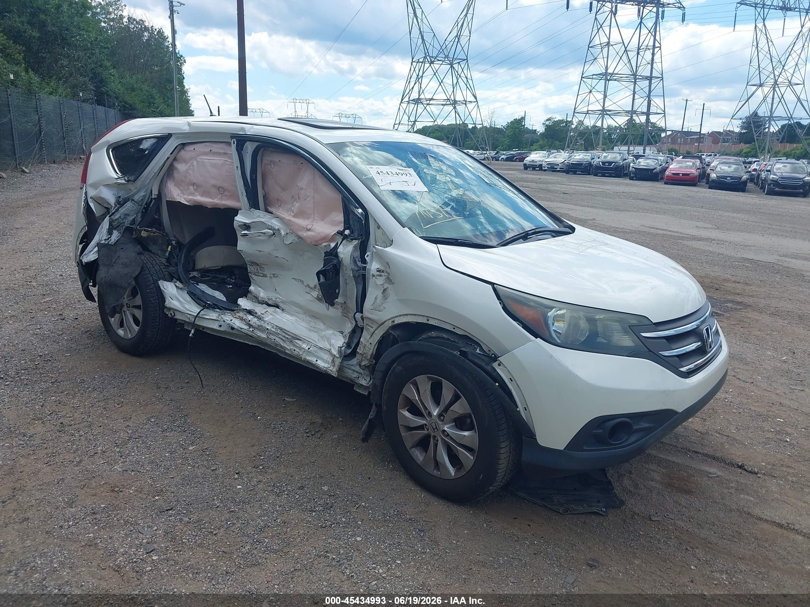 2014 Honda CR-V EX, VIN 5J6RM4H58EL114993 — Side