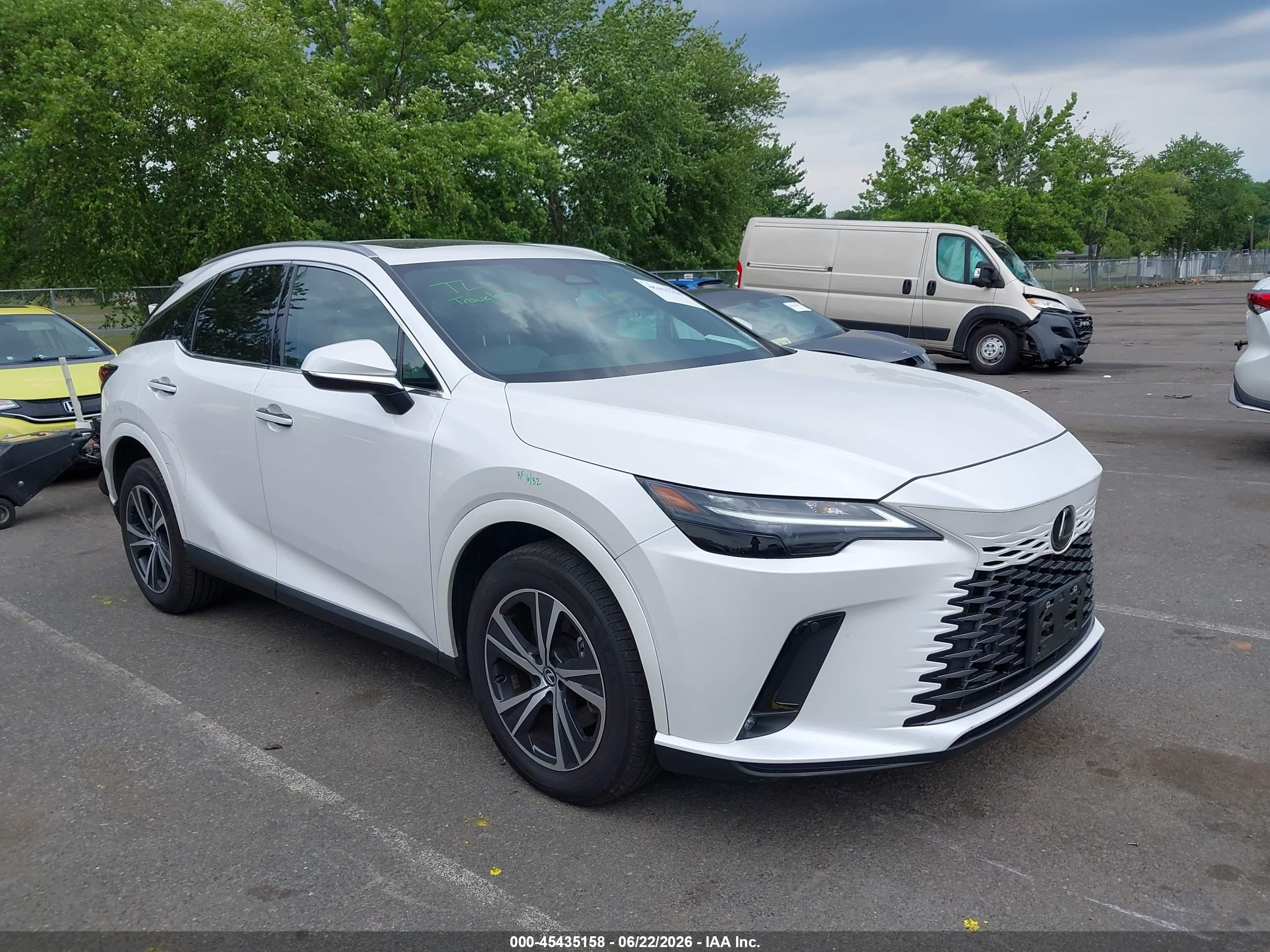 2024 Lexus RX 350 Premium, VIN 2T2BAMCAXRC068659 — Rear end