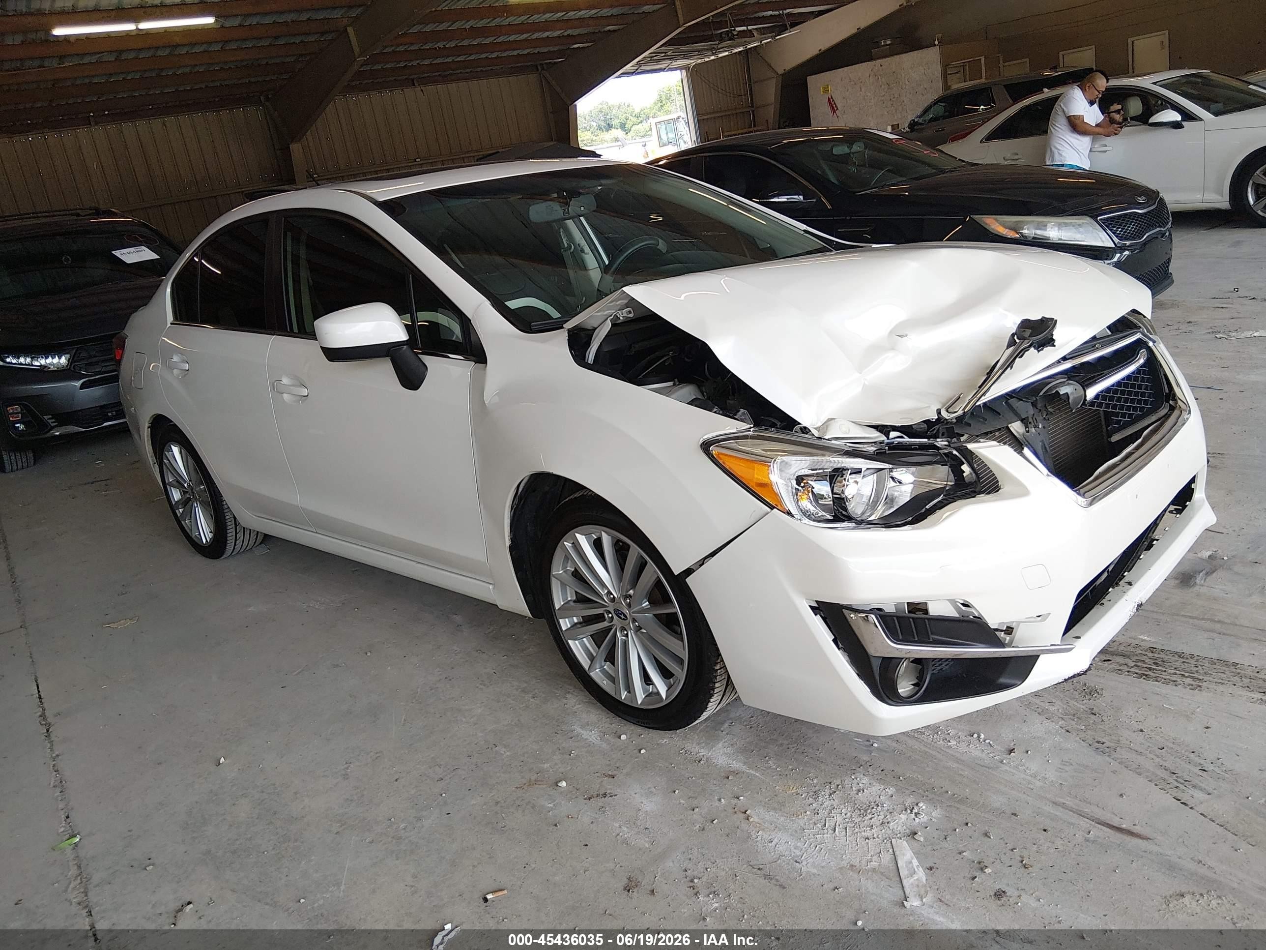 2015 Subaru Impreza Premium, VIN JF1GJAK60FH015536 — Front end