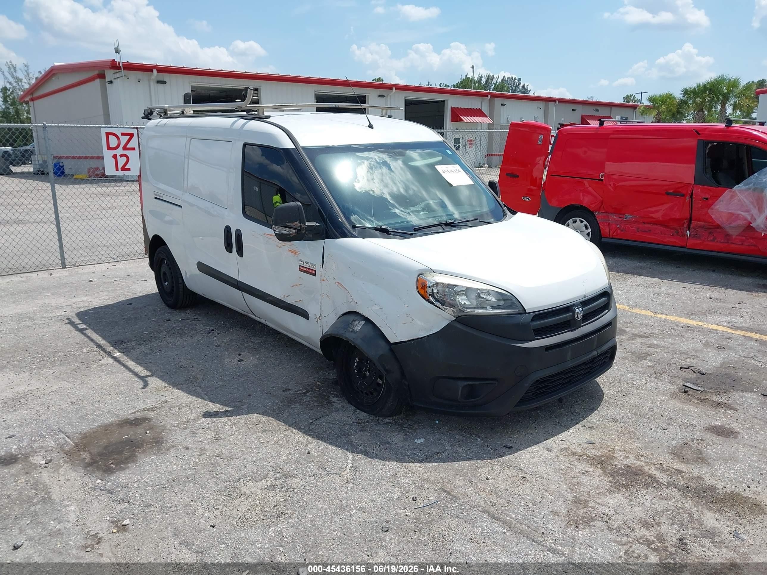 2017 Ram ProMaster City Cargo Tradesman, VIN ZFBERFAB7H6H03236 — Front end