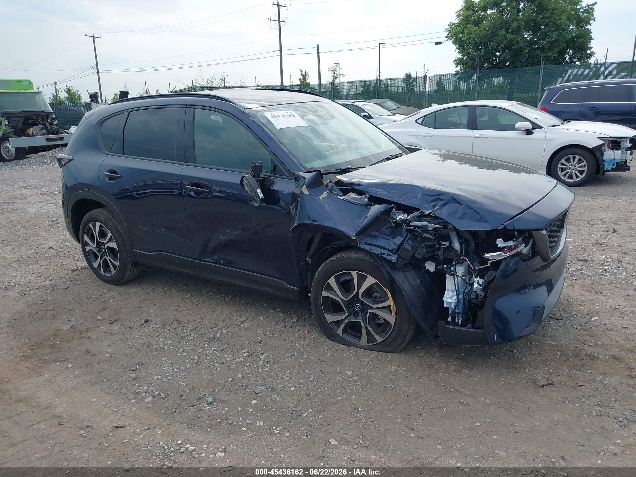 2026 Mazda CX-5 2.5 S Preferred, VIN JM3KMCHA0T0122980 — Front end