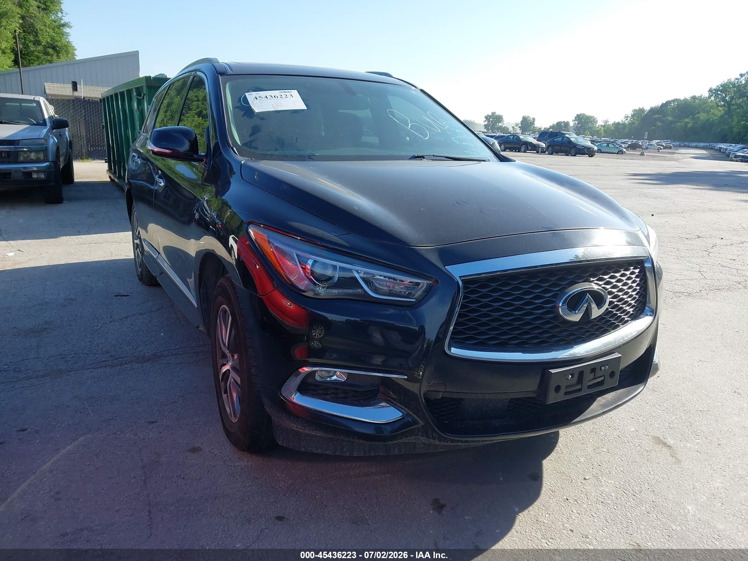 2017 Infiniti QX60, VIN 5N1DL0MM9HC518927 — Side