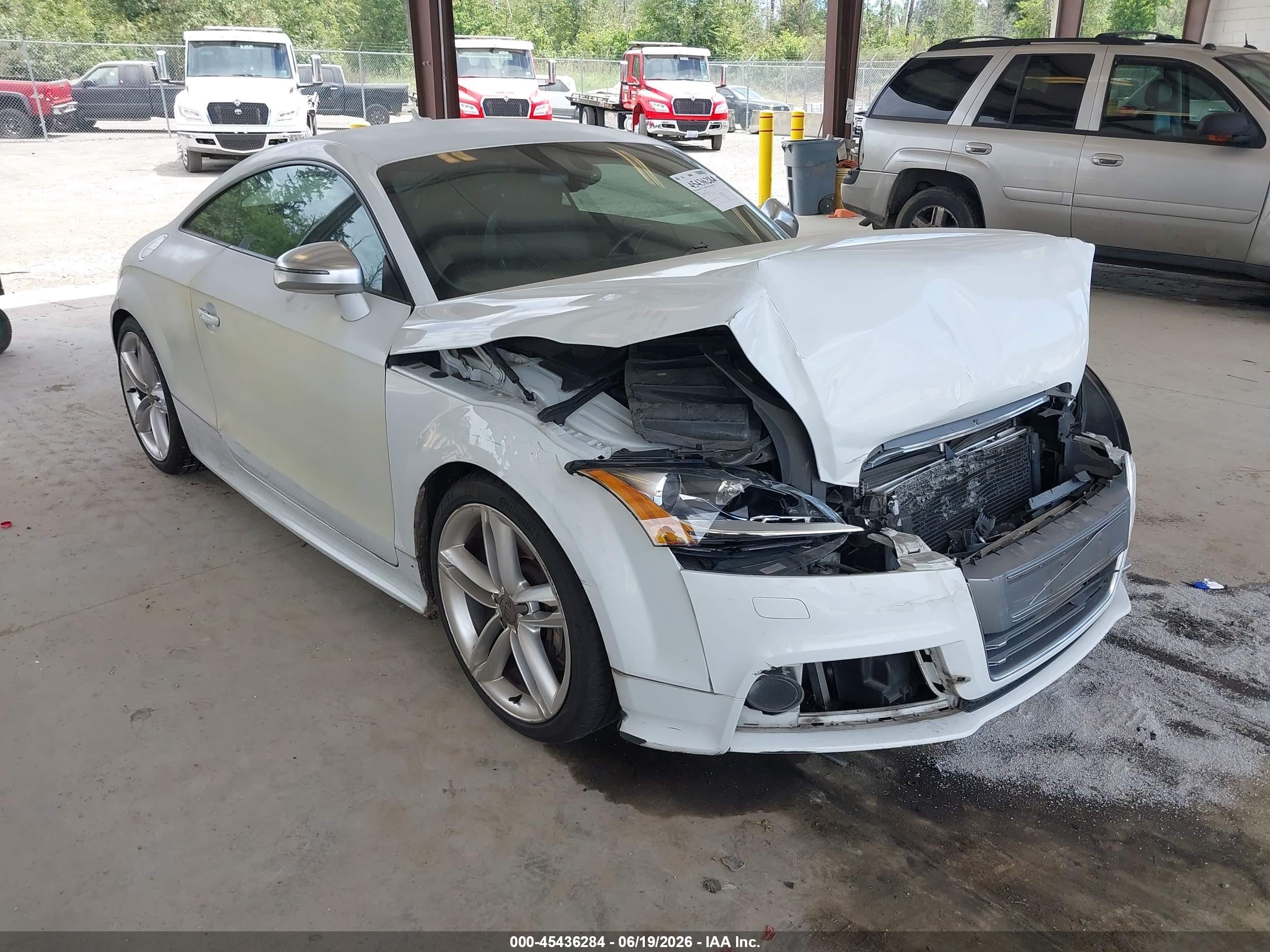 2014 Audi TTS 2.0T, VIN TRUB1AFK4E1001079 — All over