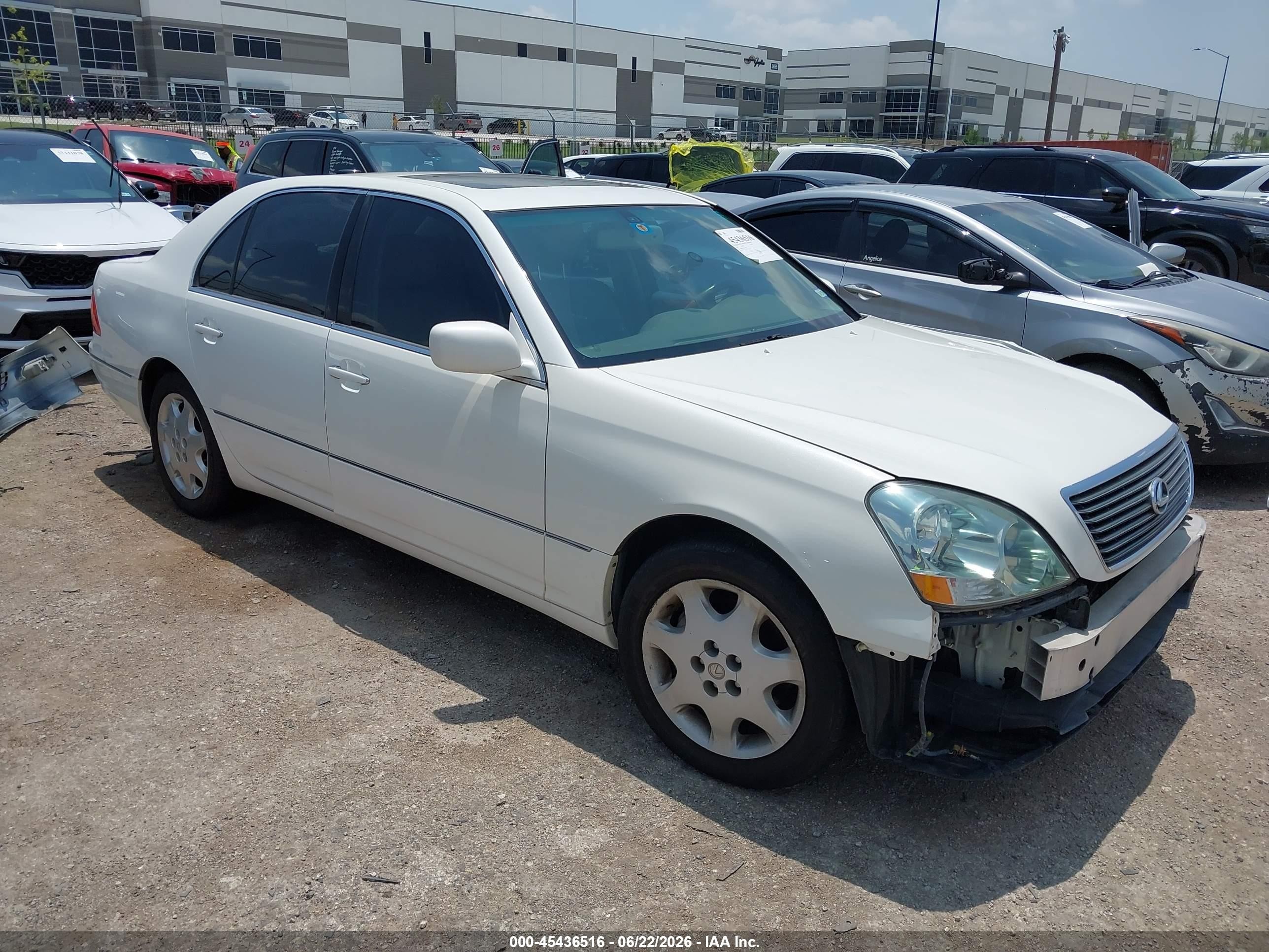 2003 Lexus LS 430, VIN JTHBN30FX30115580 — Front end