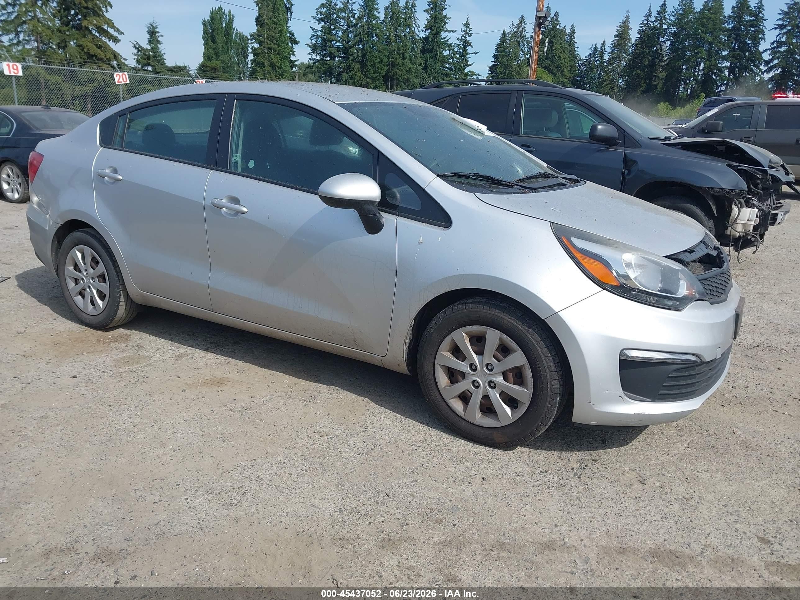 2016 Kia Rio LX, VIN KNADM4A38G6560441 — Normal wear