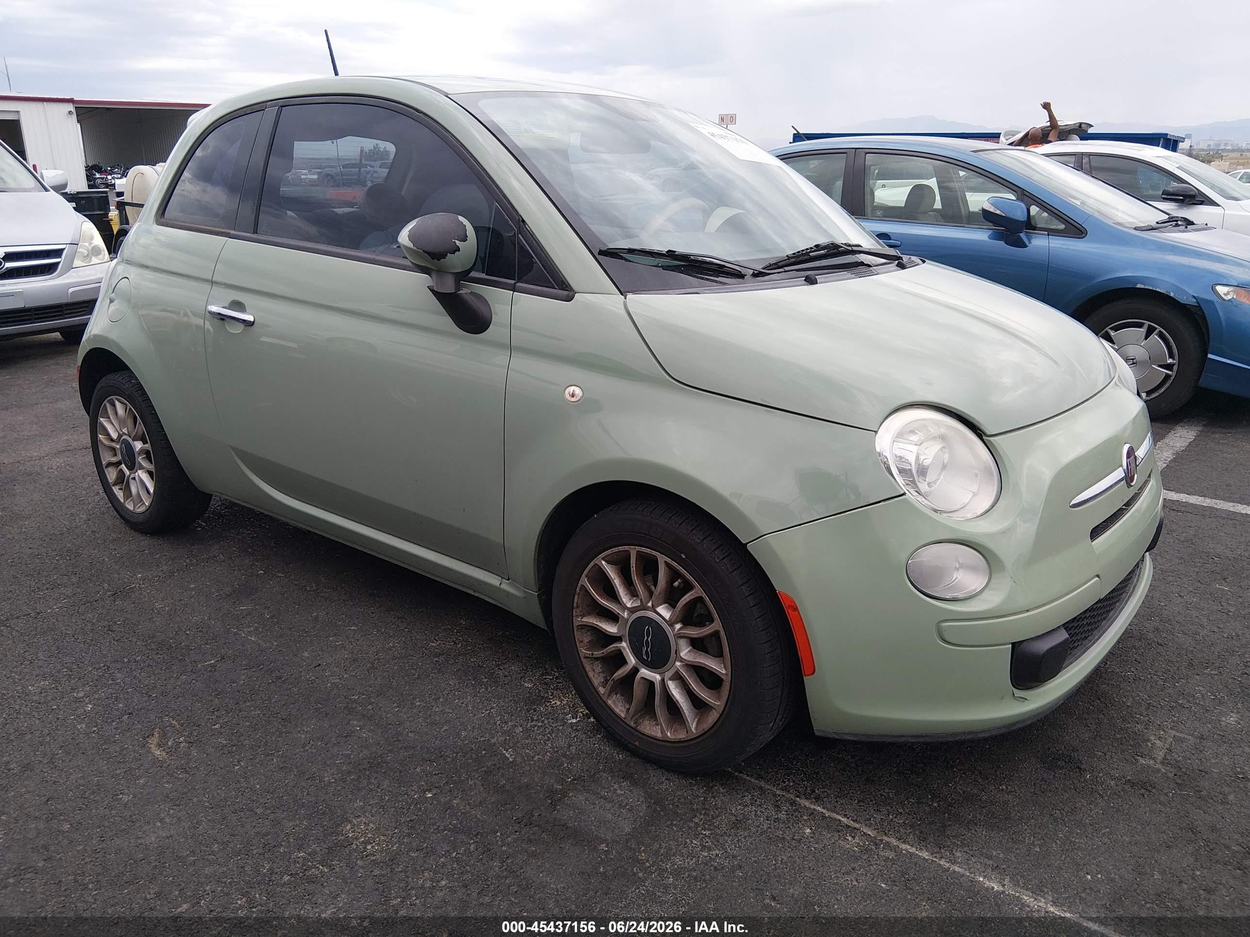 2015 FIAT 500 Pop, VIN 3C3CFFAR6FT613610 — Normal wear