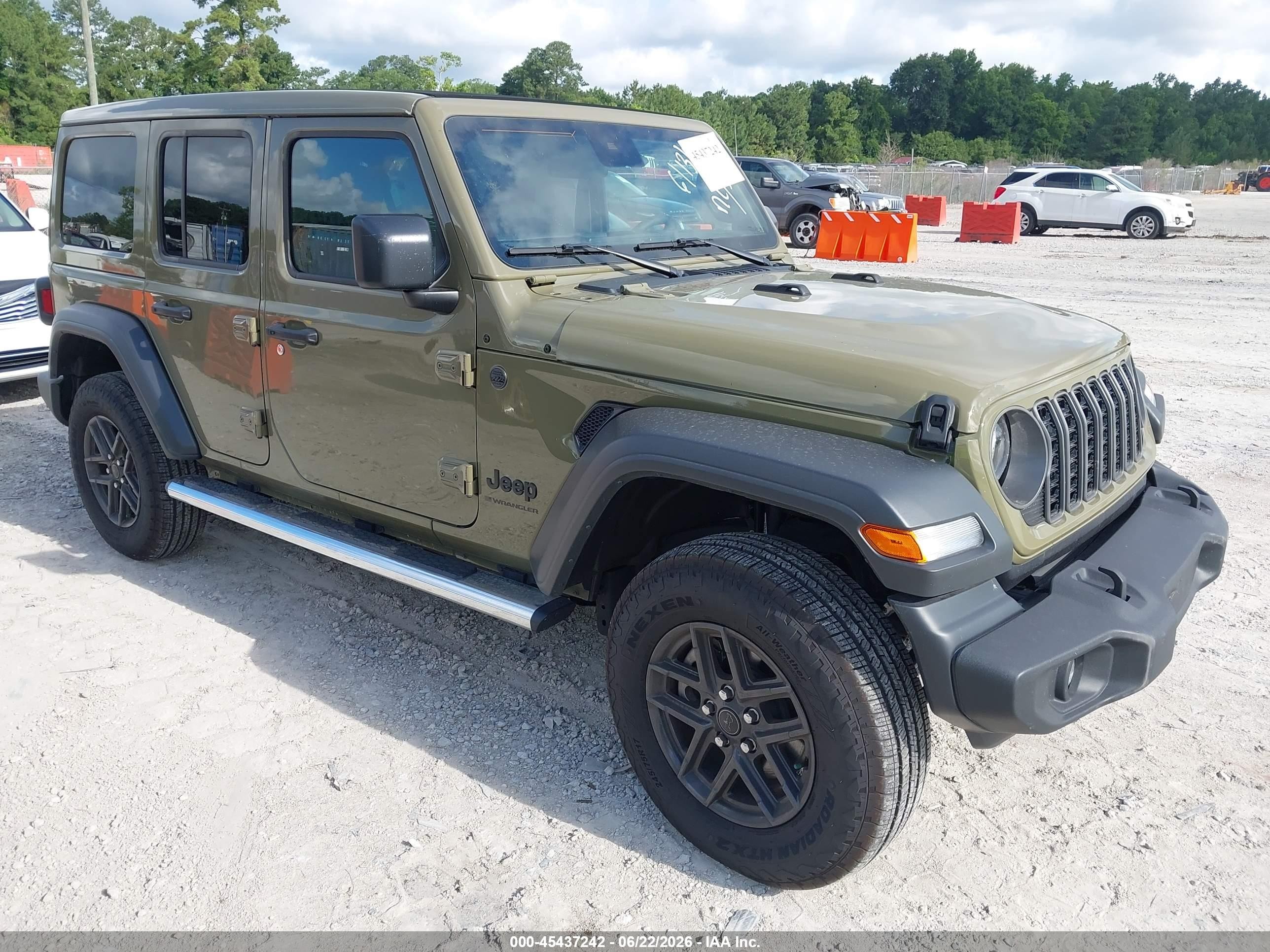 2025 Jeep Wrangler Willys, VIN 1C4PJXDG5SW545736 — Front end
