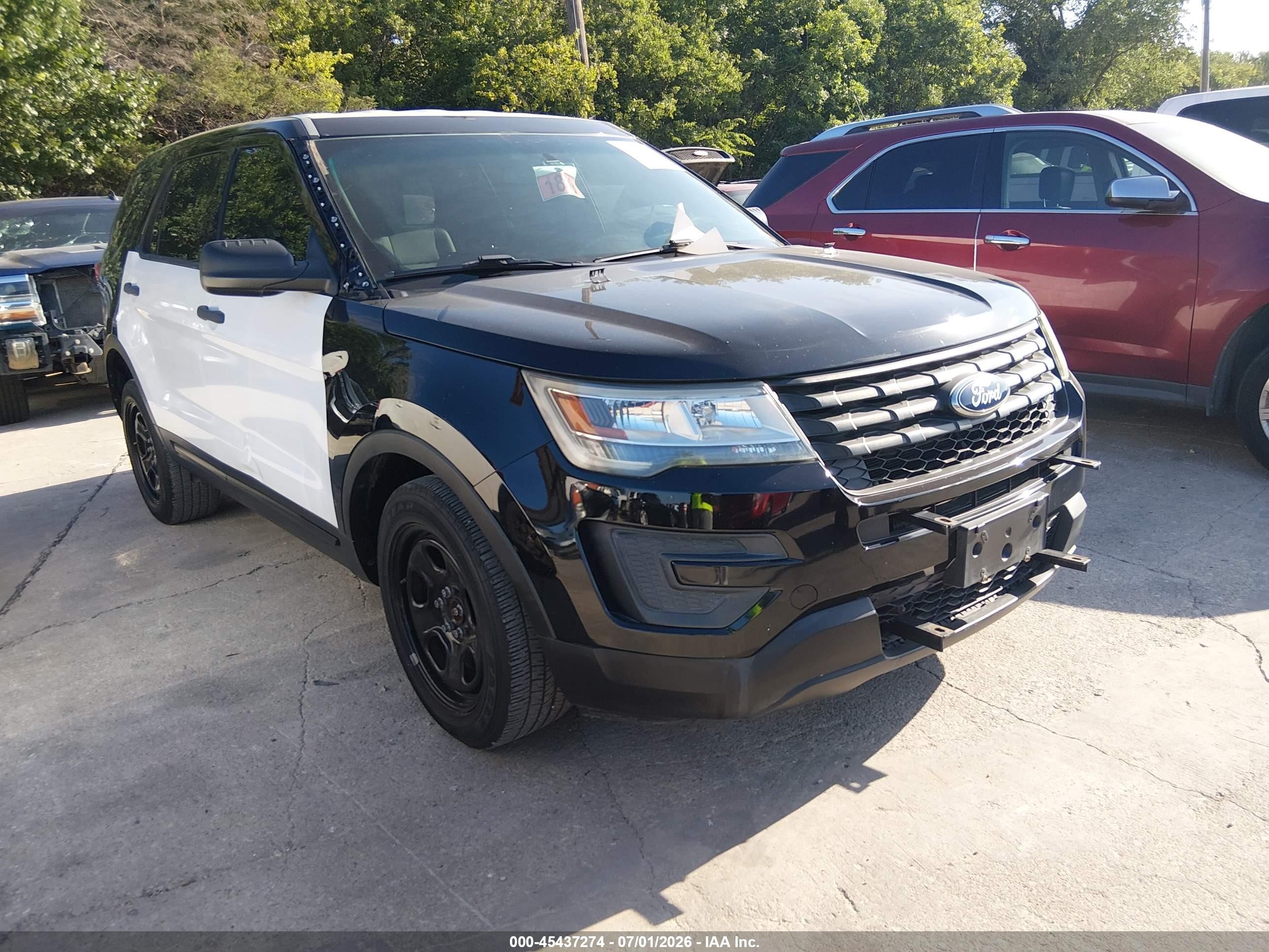 2016 Ford Police Interceptor Utility, VIN 1FM5K8AR3GGD16467 — Обычный износ