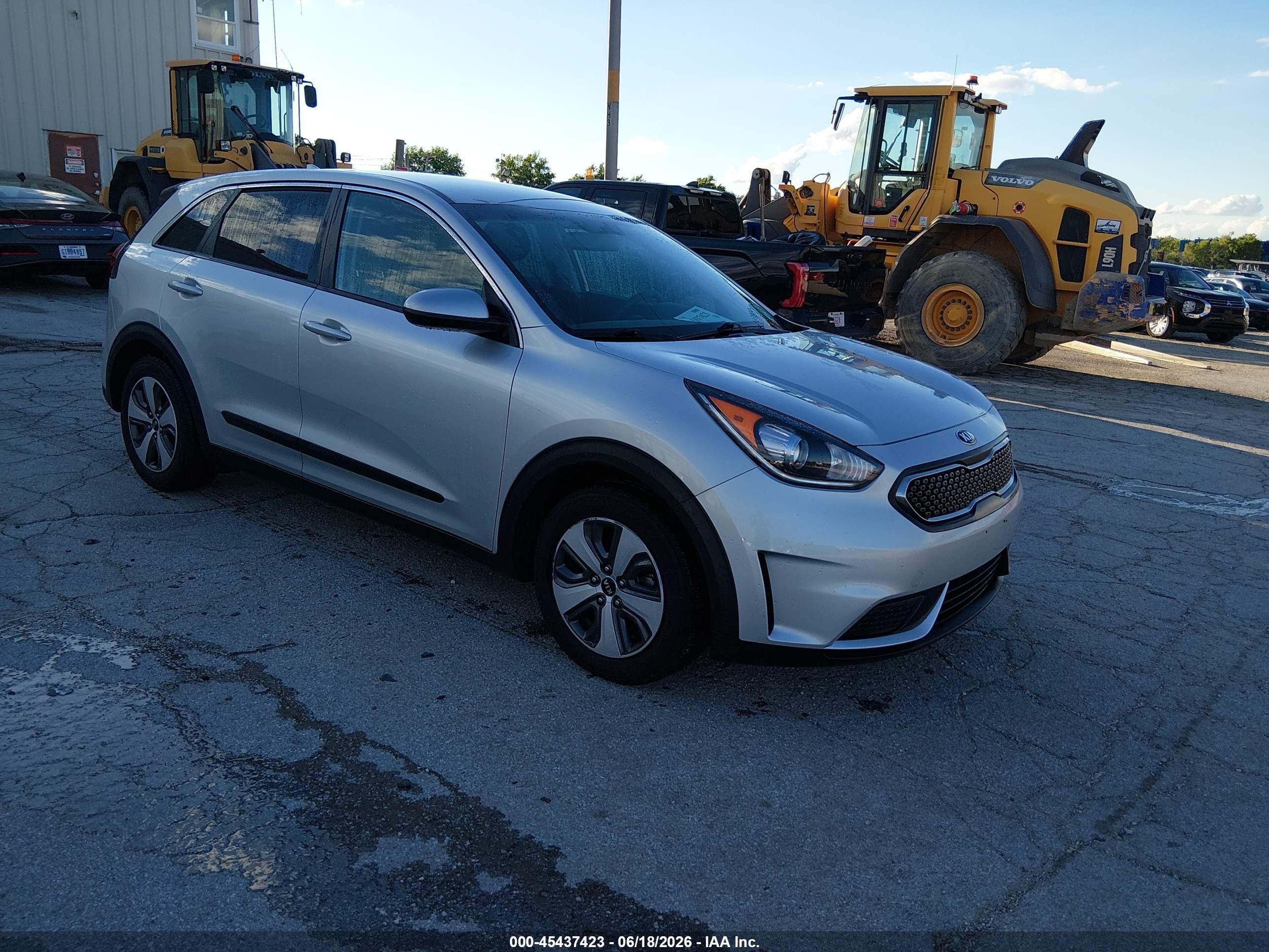 2018 Kia Niro LX, VIN KNDCB3LC6J5160693 — Normal wear