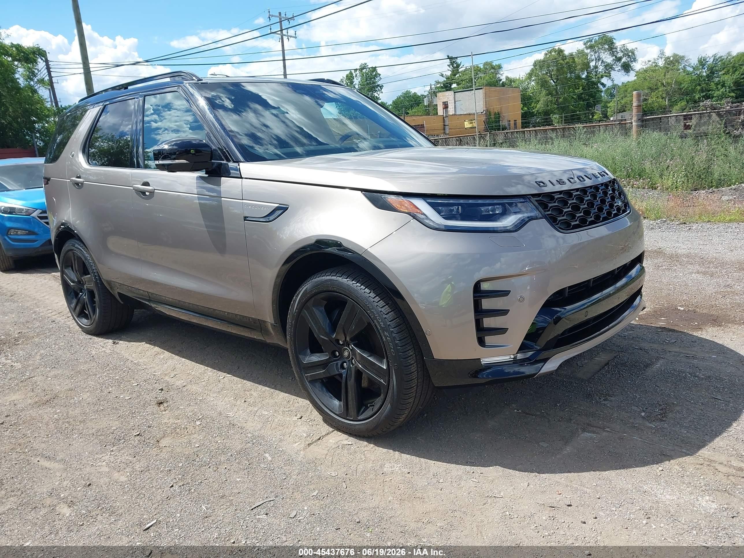 2025 Land Rover Discovery Dynamic SE, VIN SALRL4EU7S2505602 — Fresh water flood