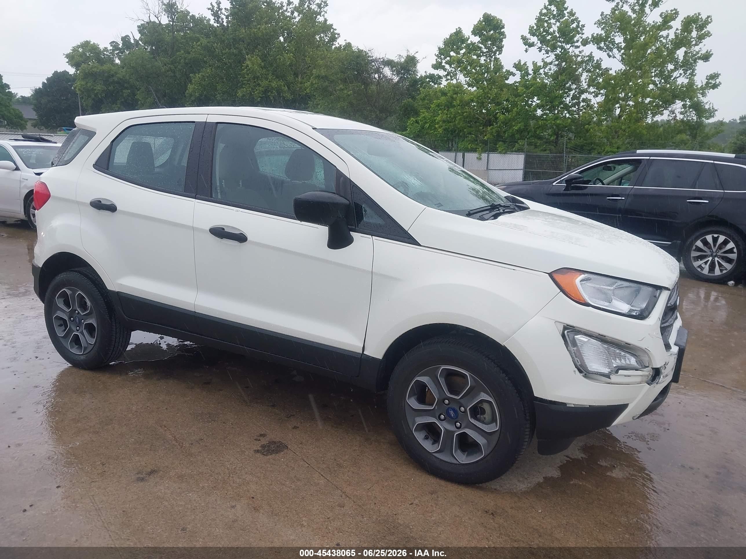 2022 Ford EcoSport S, VIN MAJ6S3FL0NC464747 — Front end