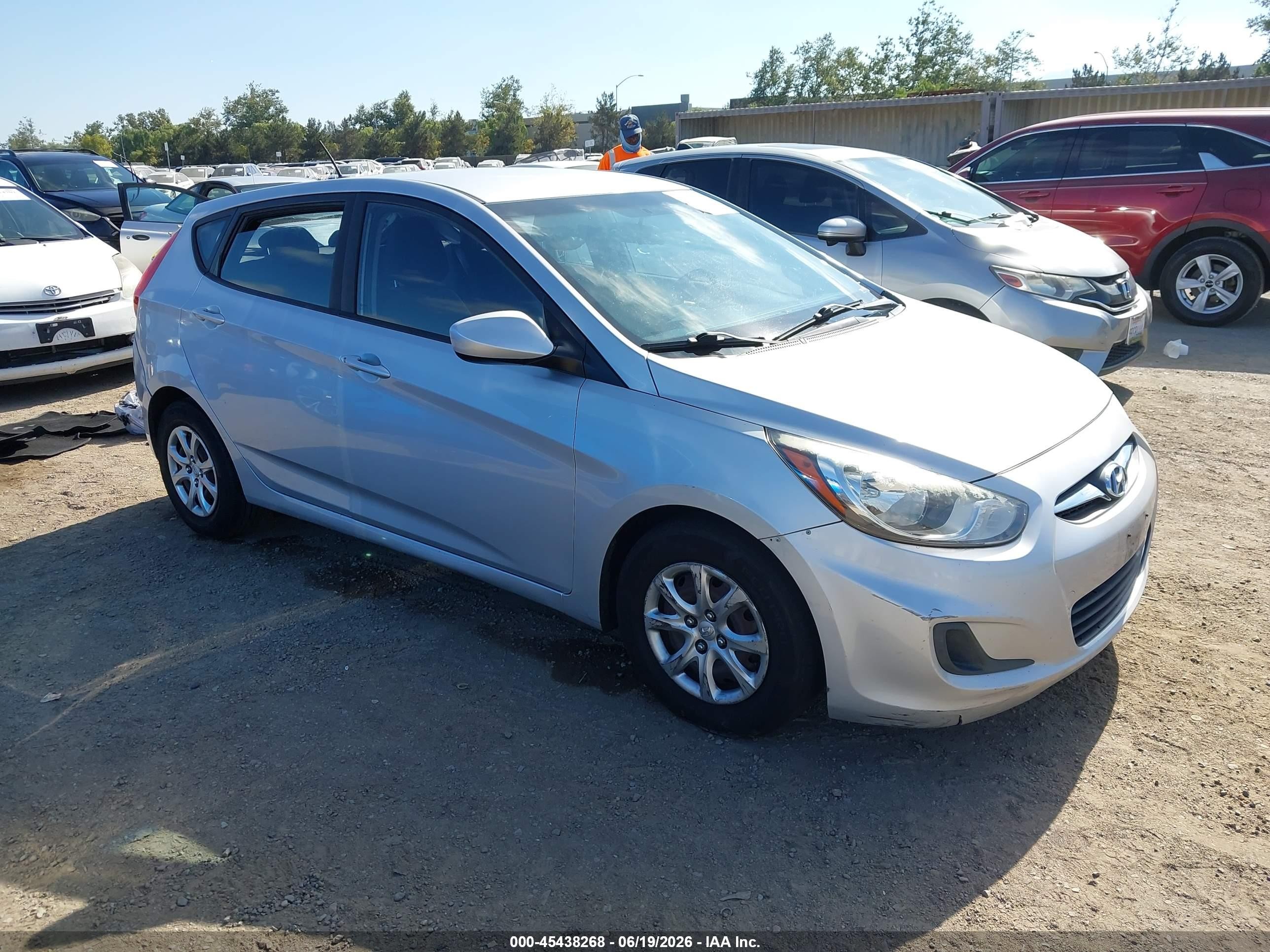 2013 Hyundai Accent GS, VIN KMHCT5AE1DU138846 — Engine fire