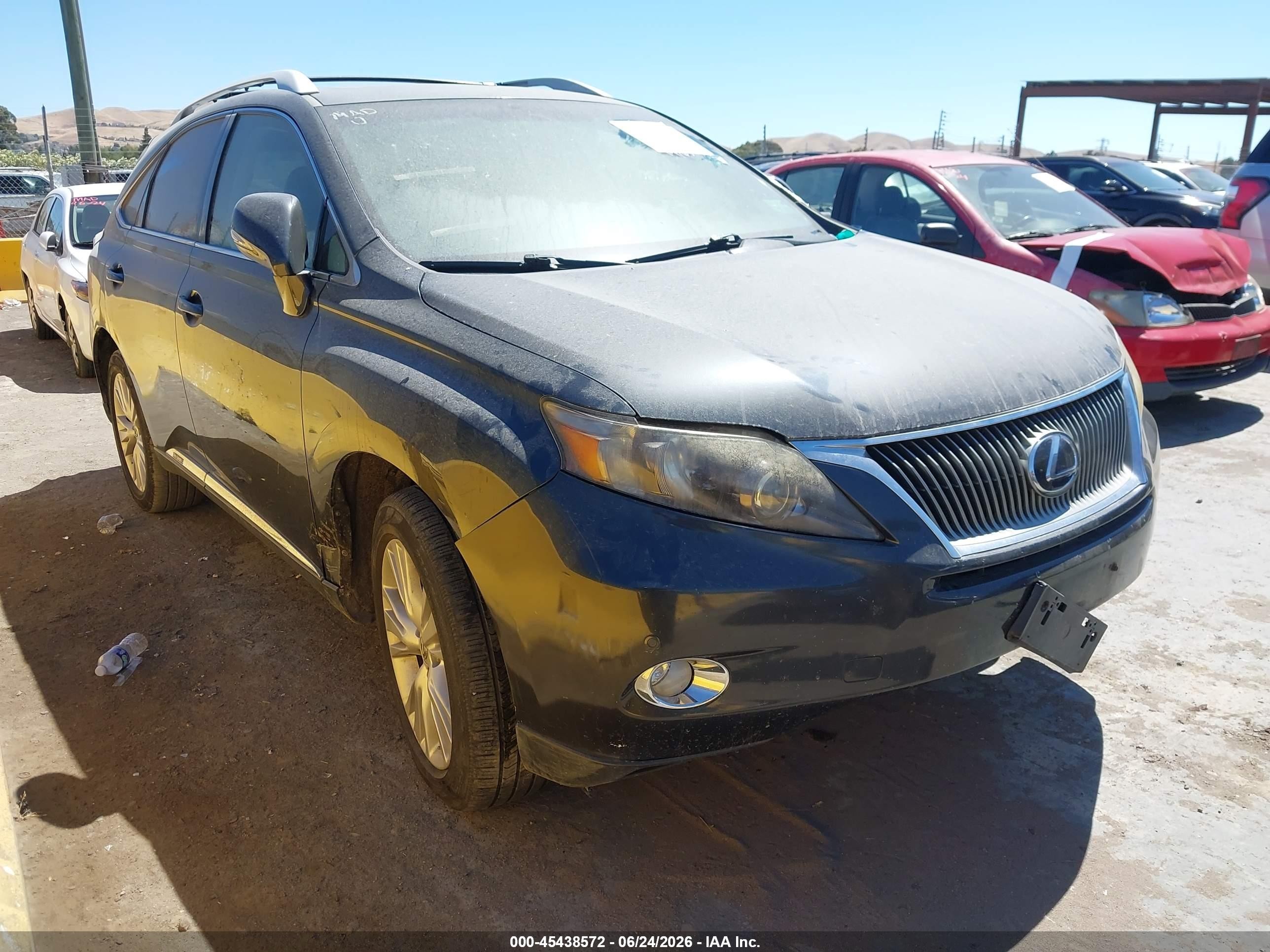 2011 Lexus RX 450h, VIN JTJBC1BA7B2041354 — Rear end