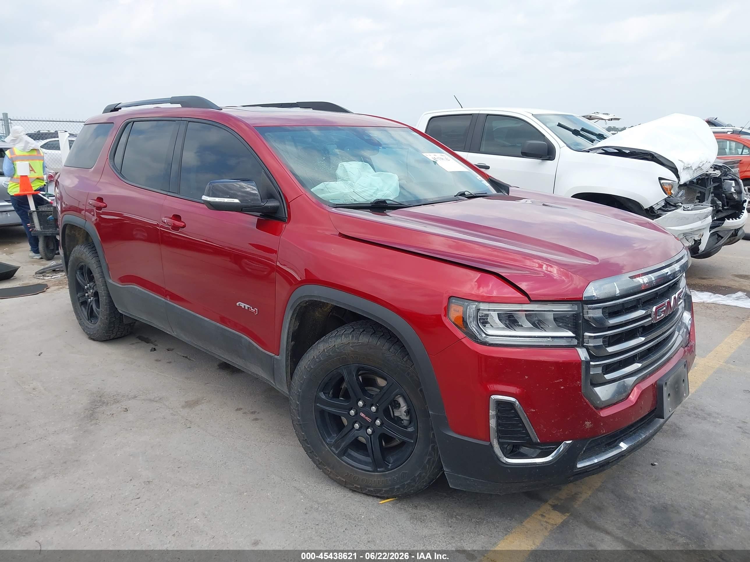 2021 GMC Acadia AT4, VIN 1GKKNLLS0MZ115356 — Front end