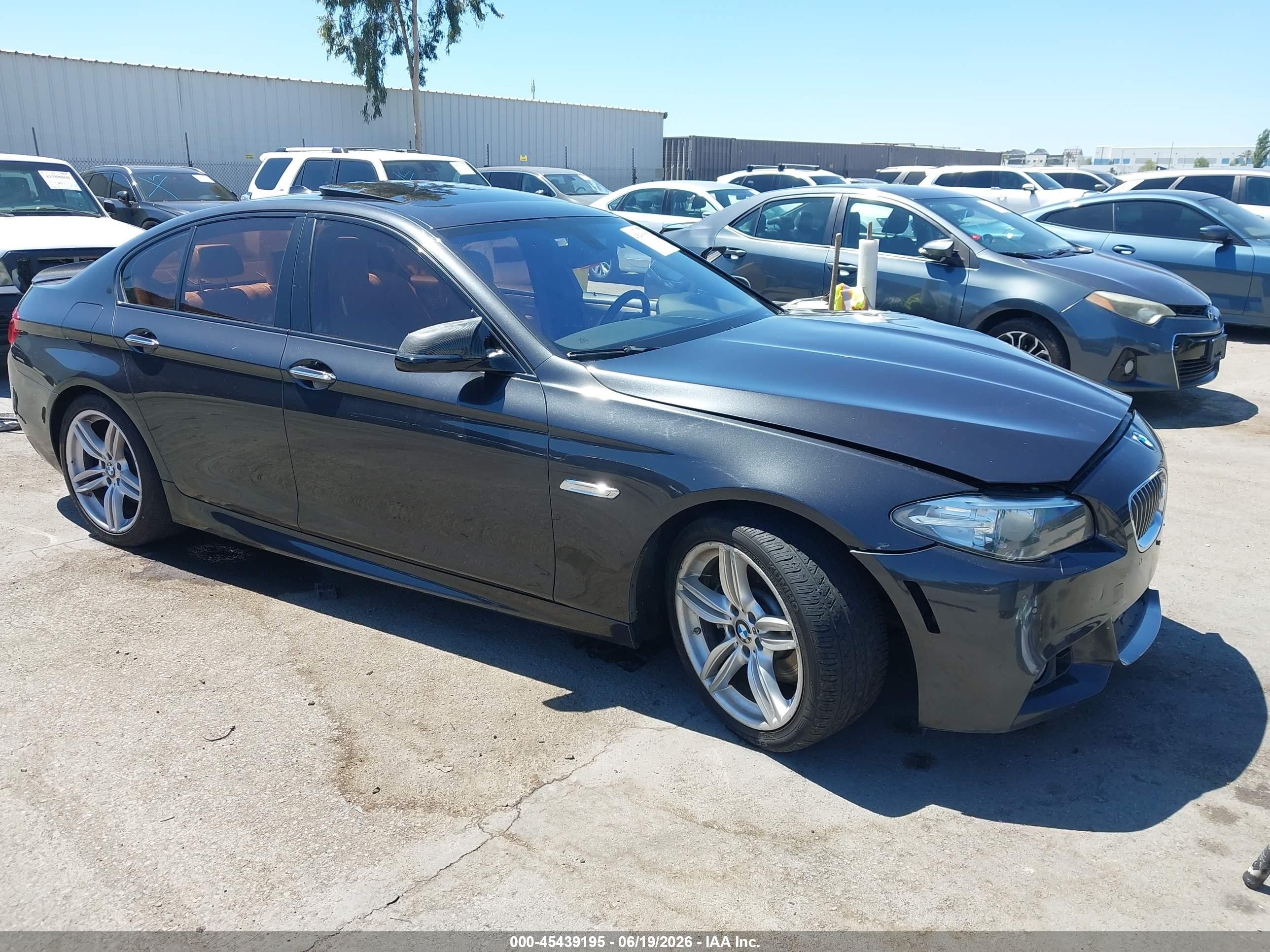 2015 BMW 5 Series 535i, VIN WBA5B1C5XFD920732 — Front end