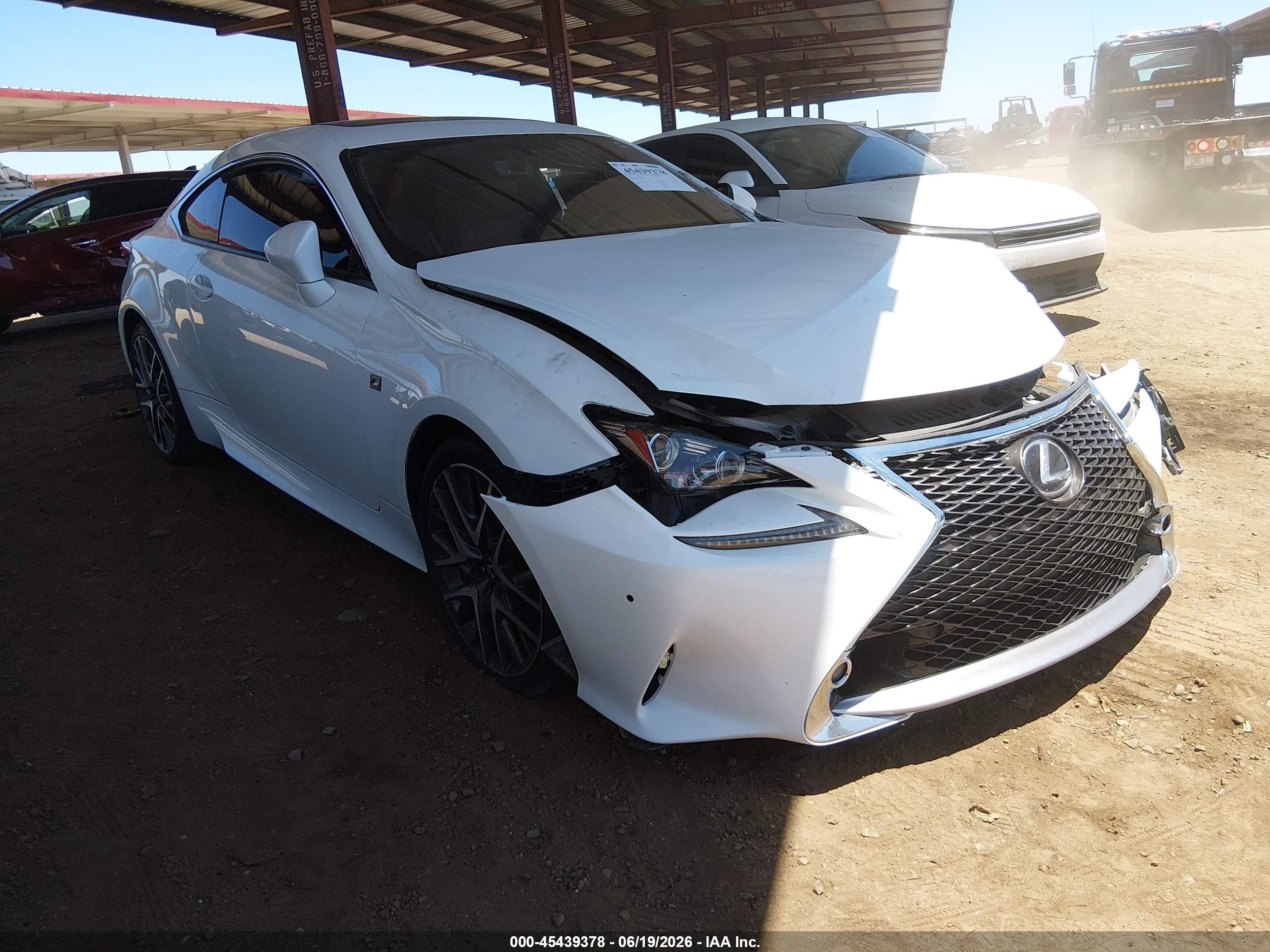 2015 Lexus RC 350 F Sport, VIN JTHHE5BC9F5002820 — Front end