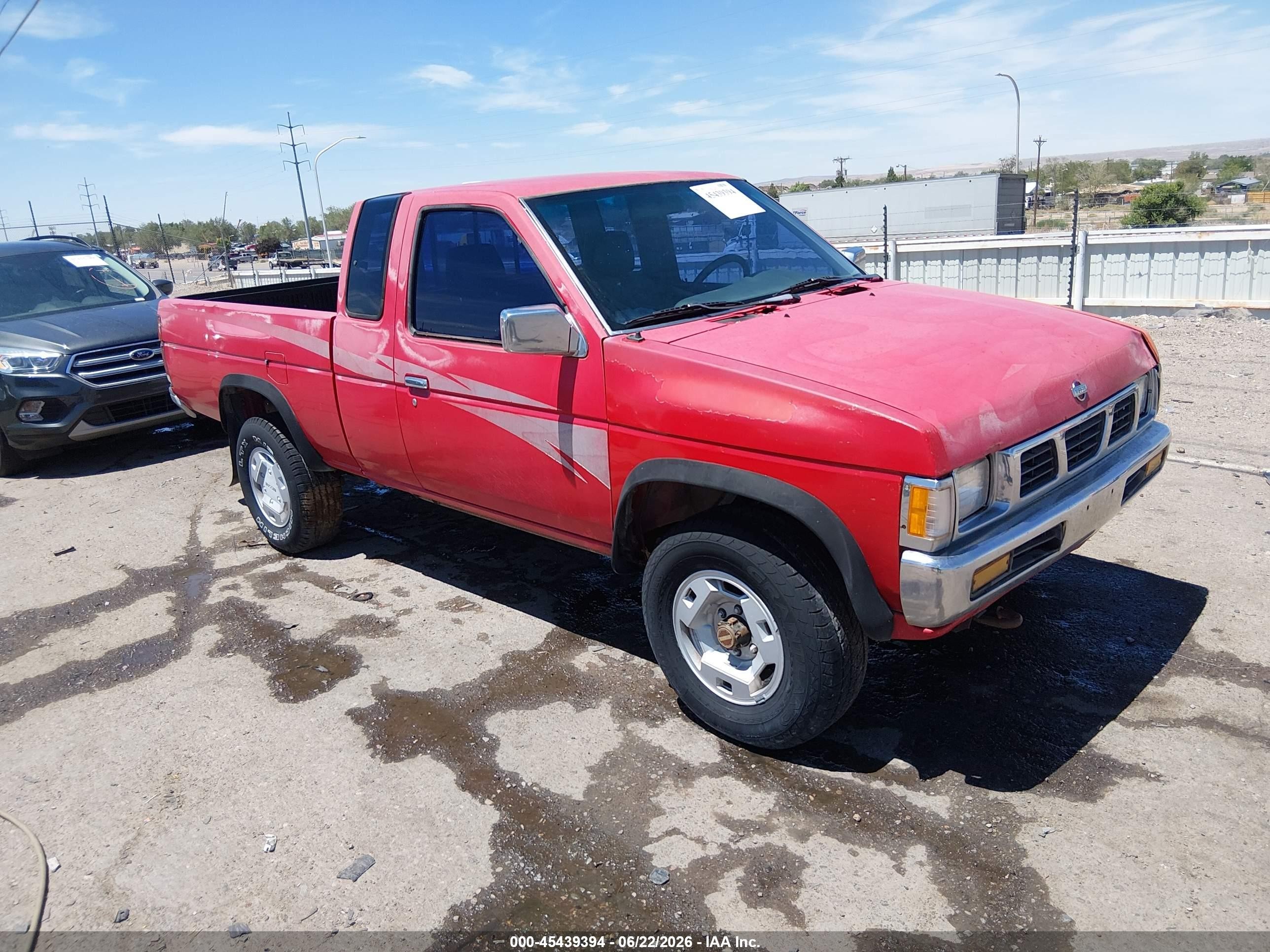 1994 Nissan Frontier SE, VIN 1N6HD16Y2RC401634 — Normal wear