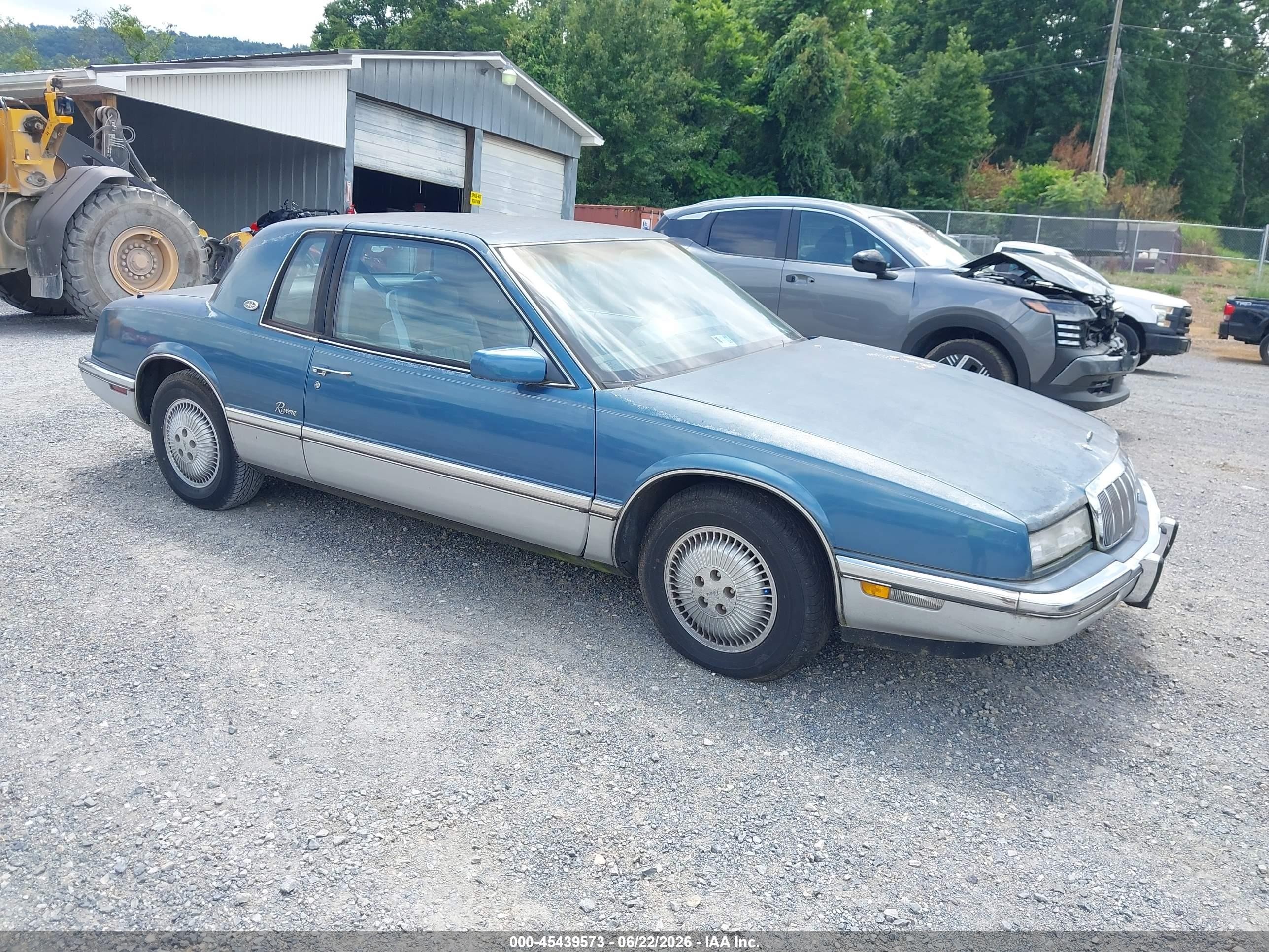 1991 Buick Riviera, VIN 1G4EZ13L7MU404978 — Обычный износ