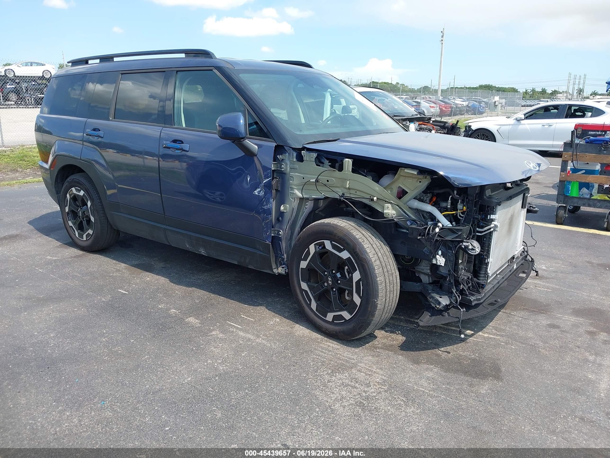 2025 Hyundai Santa Fe SEL, VIN 5NMP24GL4SH146310 — Перед