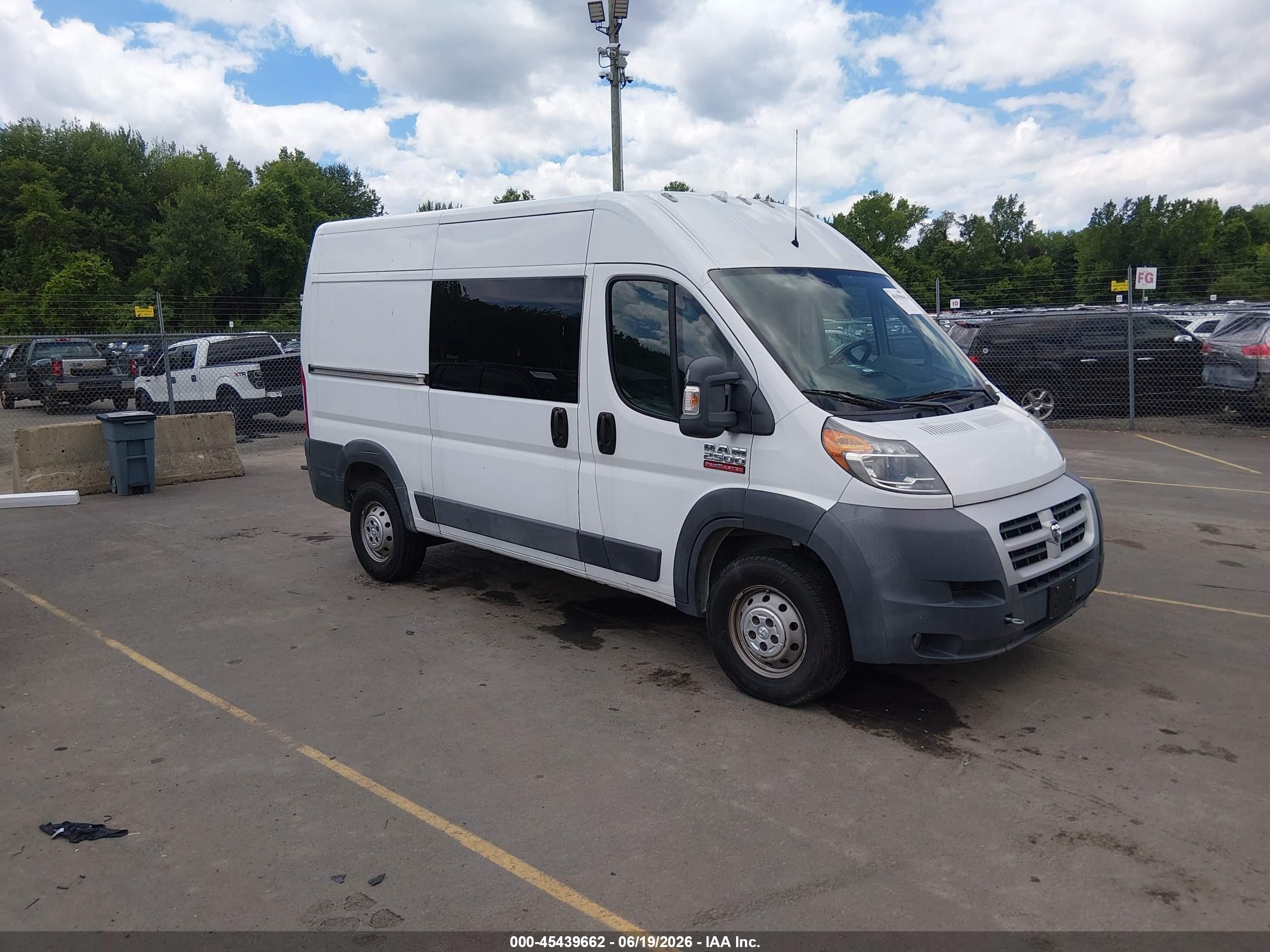 2015 Ram ProMaster, VIN 3C6TRVCD5FE509734 — Normal wear