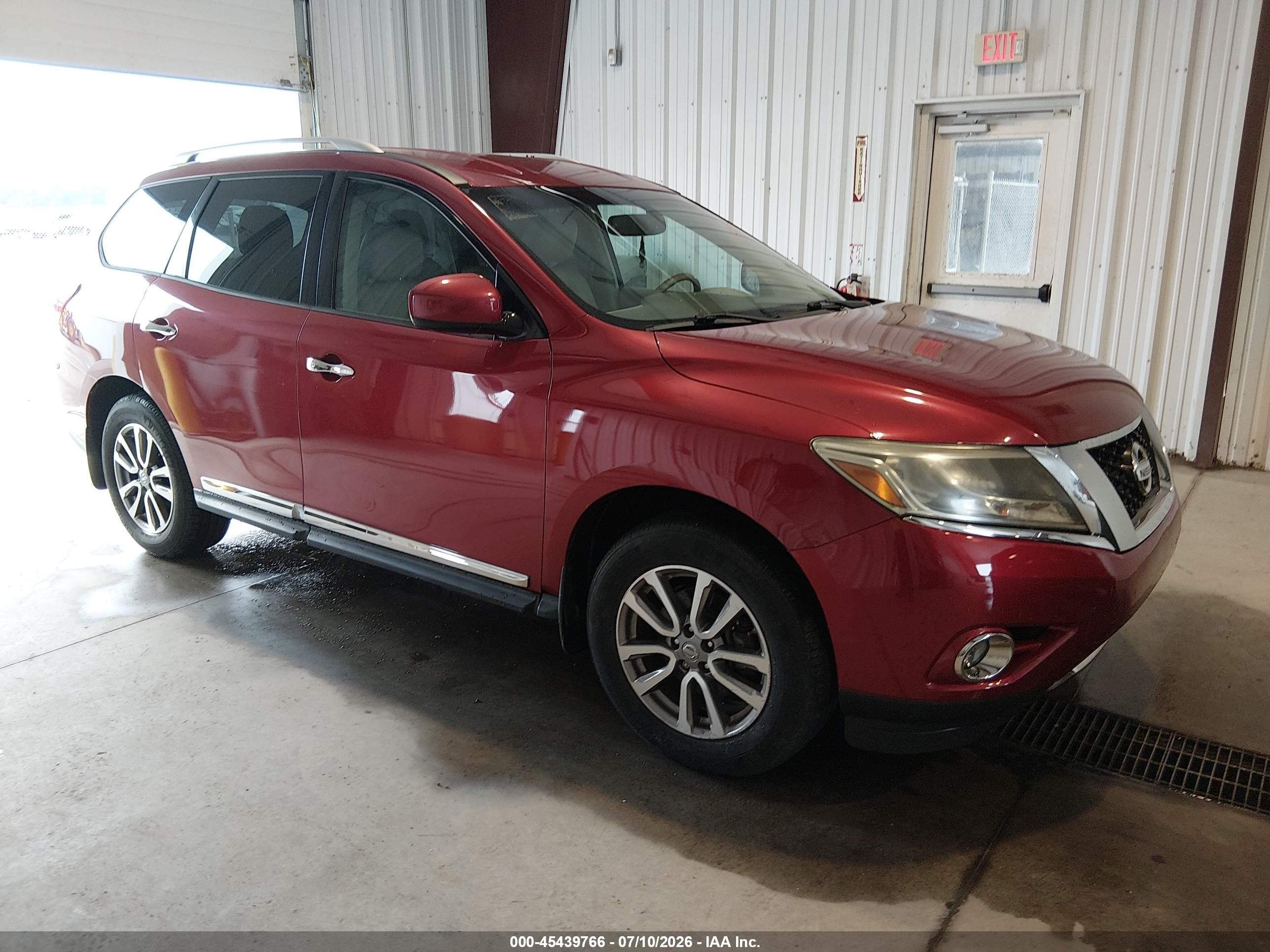 2014 Nissan Pathfinder Platinum, VIN 5N1AR2MM4EC733995 — Обычный износ