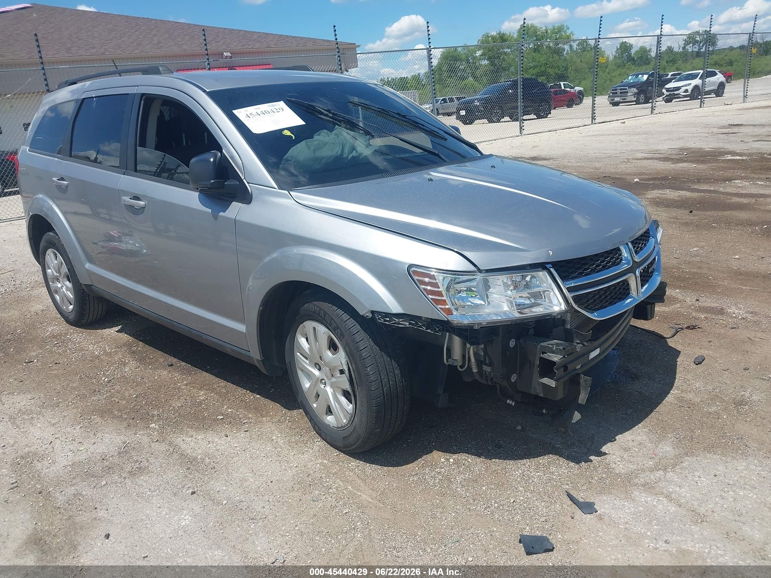 2020 Dodge Journey SE Value, VIN 3C4PDCAB0LT249586 — Front end
