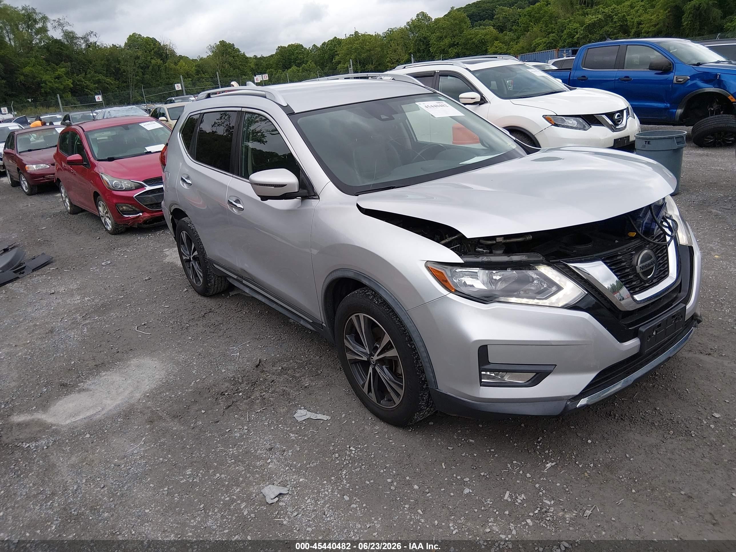 2018 Nissan Rogue SL, VIN JN8AT2MTXJW456148 — Разукомплектован
