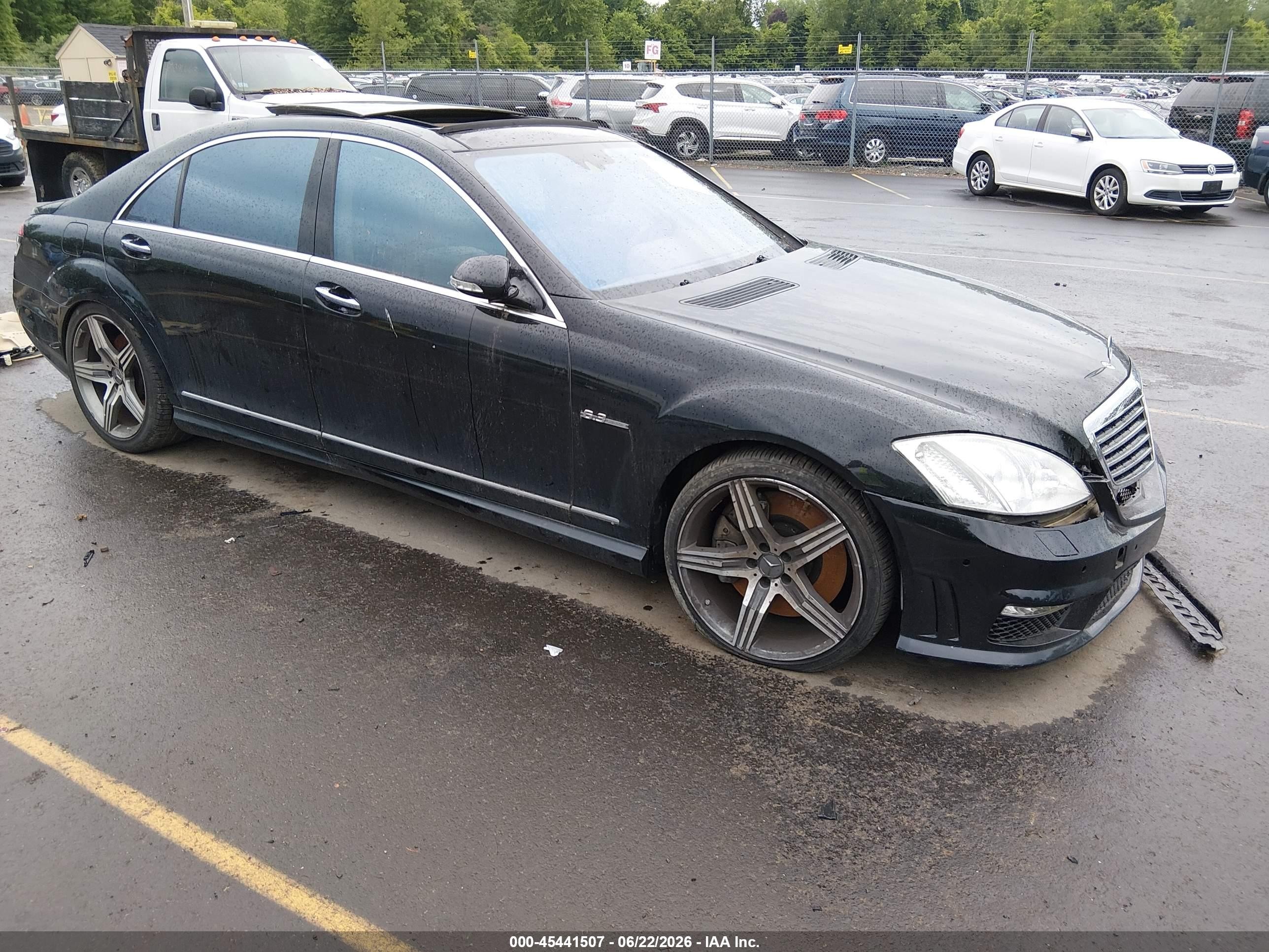 2009 Mercedes-Benz S 63 AMG, VIN WDDNG77X09A282490 — Front end