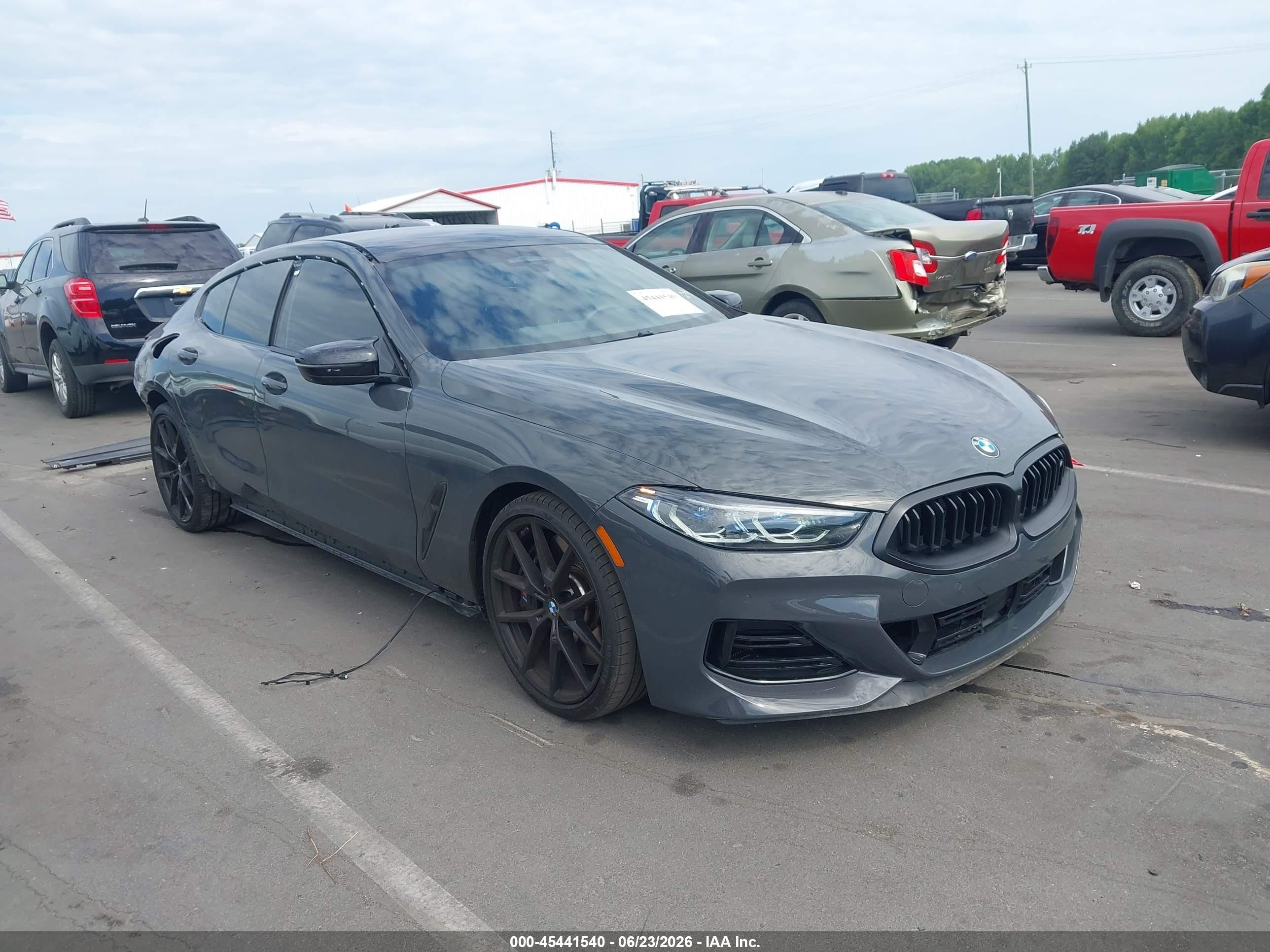 2023 BMW 8 Series M850i, VIN WBAGV8C00PCK75206 — Rear end