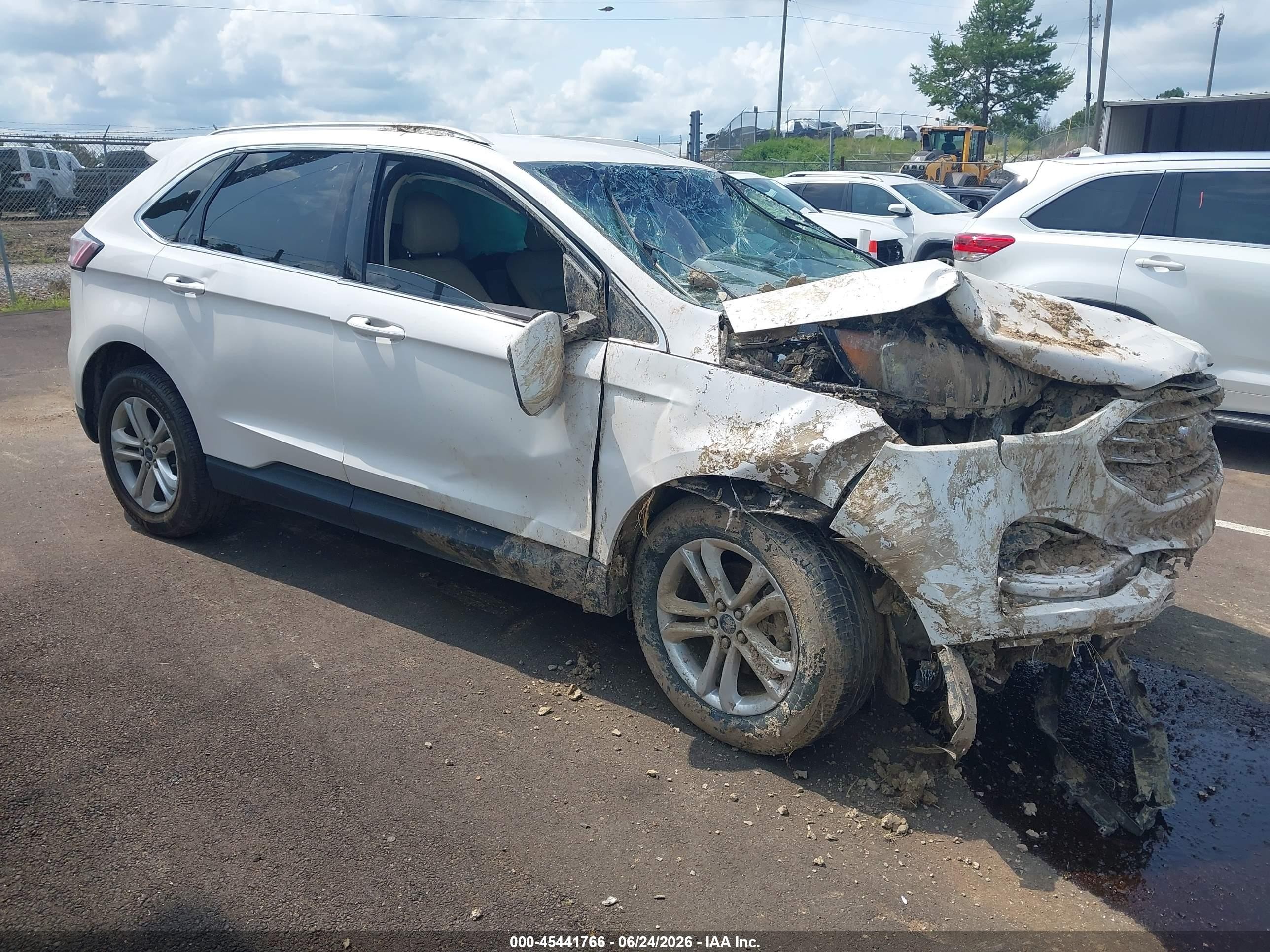 2019 Ford Edge SEL, VIN 2FMPK3J91KBB99855 — Front end