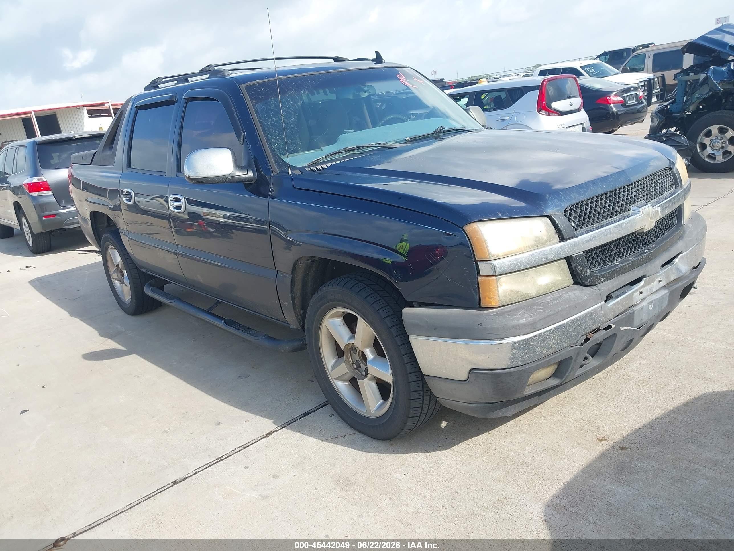 2006 Chevrolet Avalanche Z66, VIN 3GNEC12Z16G238174 — Front end