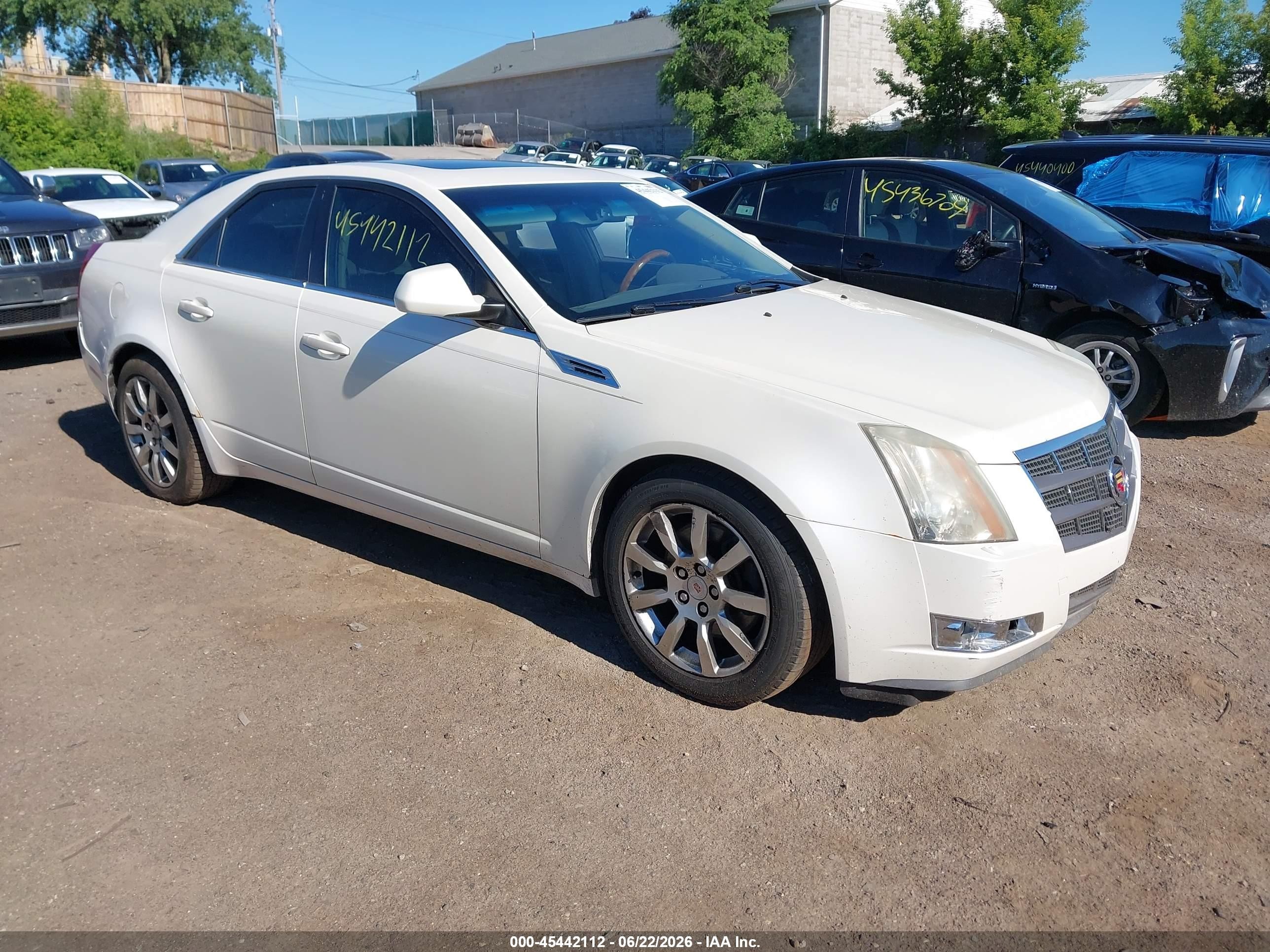 2008 Cadillac CTS AWD, VIN 1G6DG577280151756 — Side