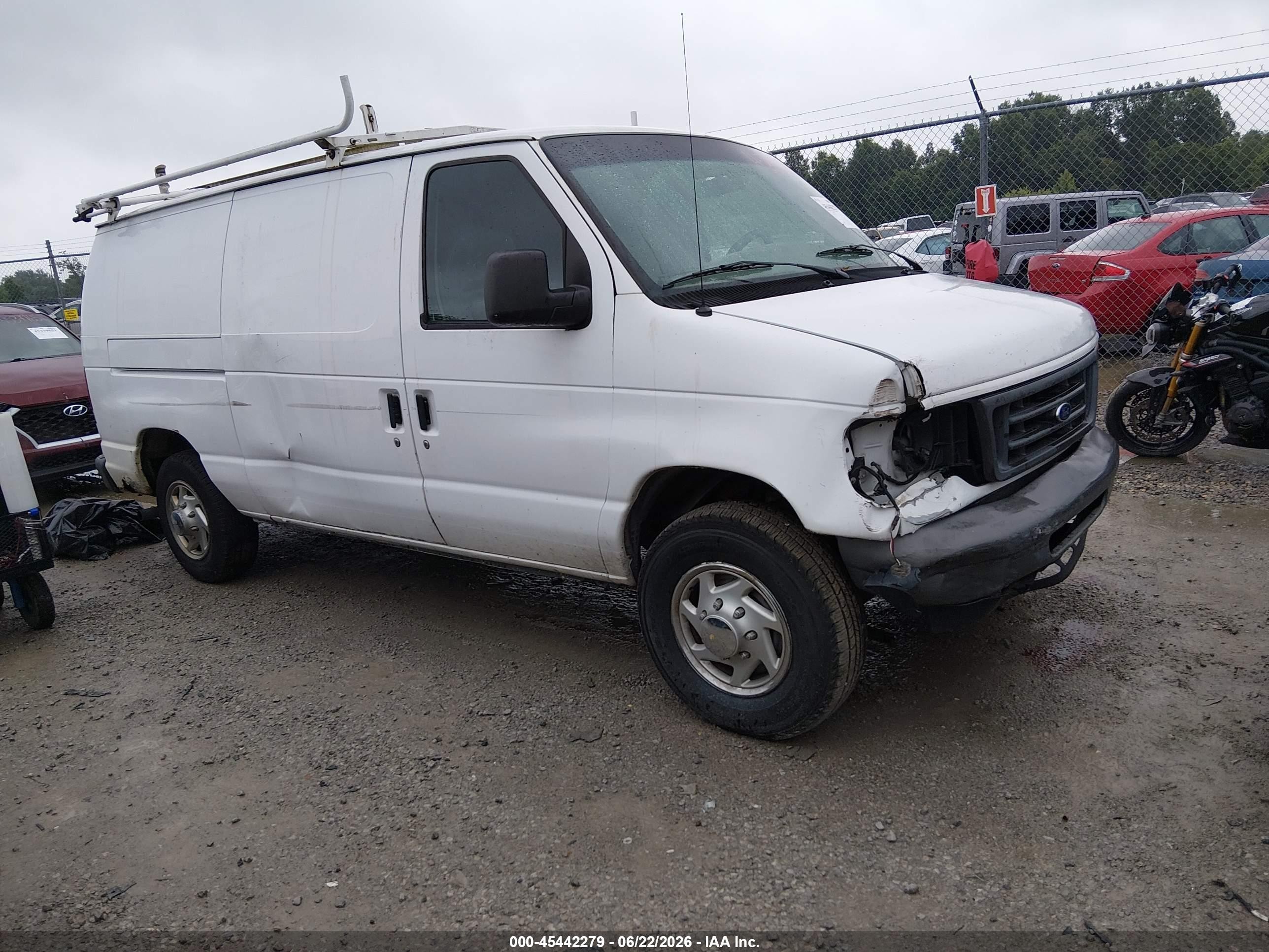 2007 Ford Econoline Cargo Commercial, VIN 1FTNE14W87DB23446 — Front end