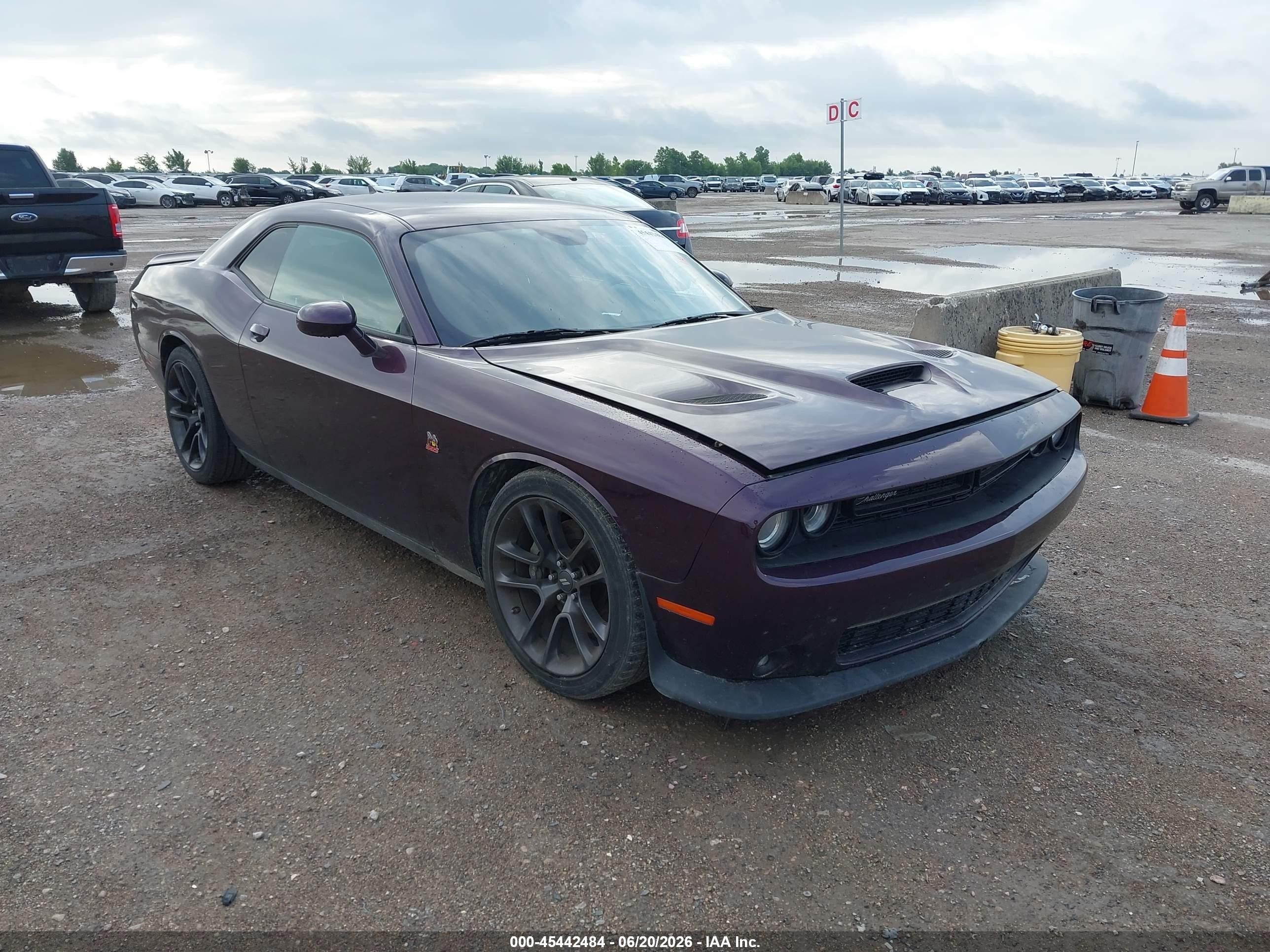 2021 Dodge Challenger R/T Scat Pack, VIN 2C3CDZFJ6MH623974 — Engine fire