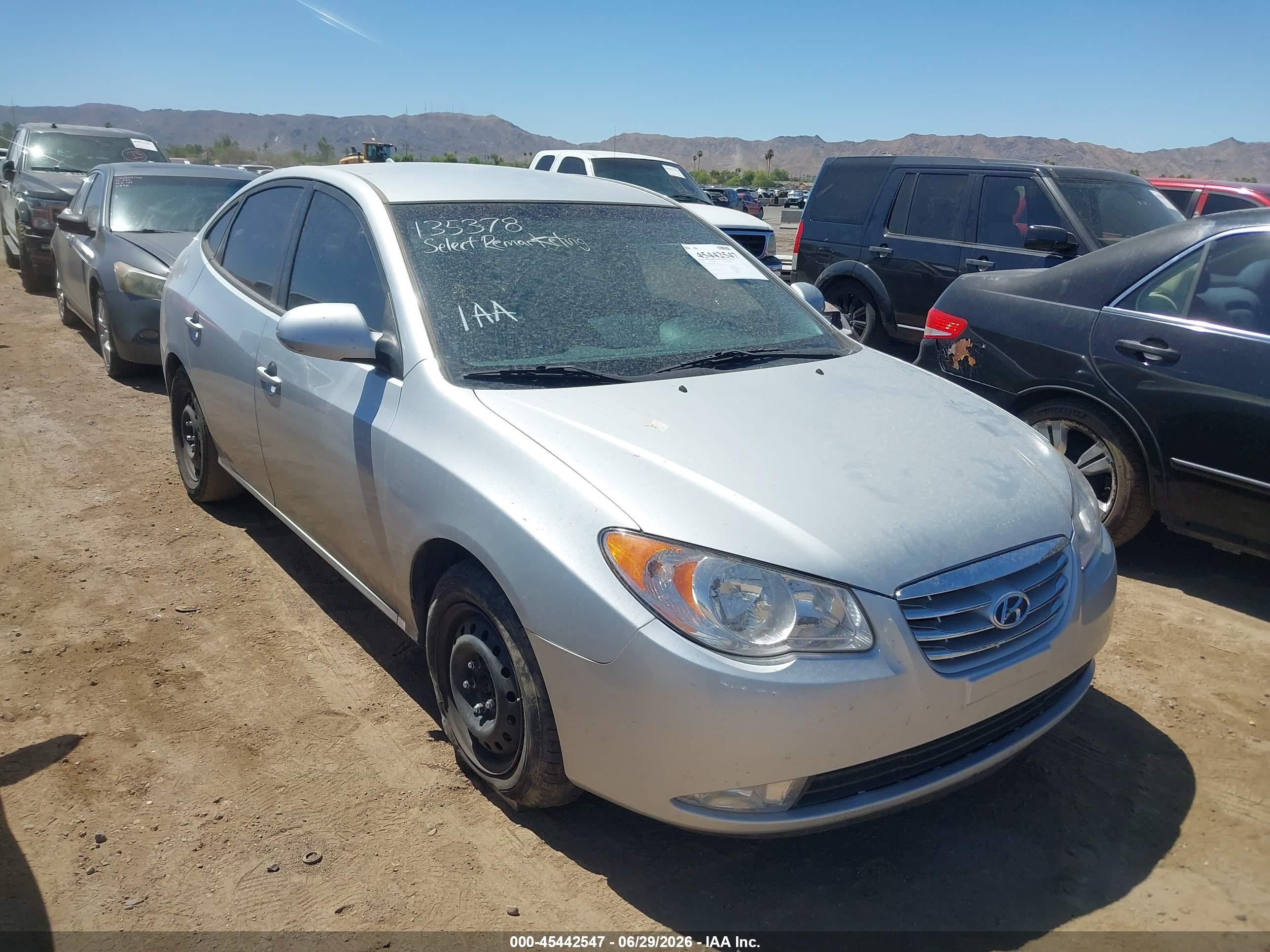 2010 Hyundai Elantra GLS, VIN KMHDU4AD3AU135378 — Normal wear