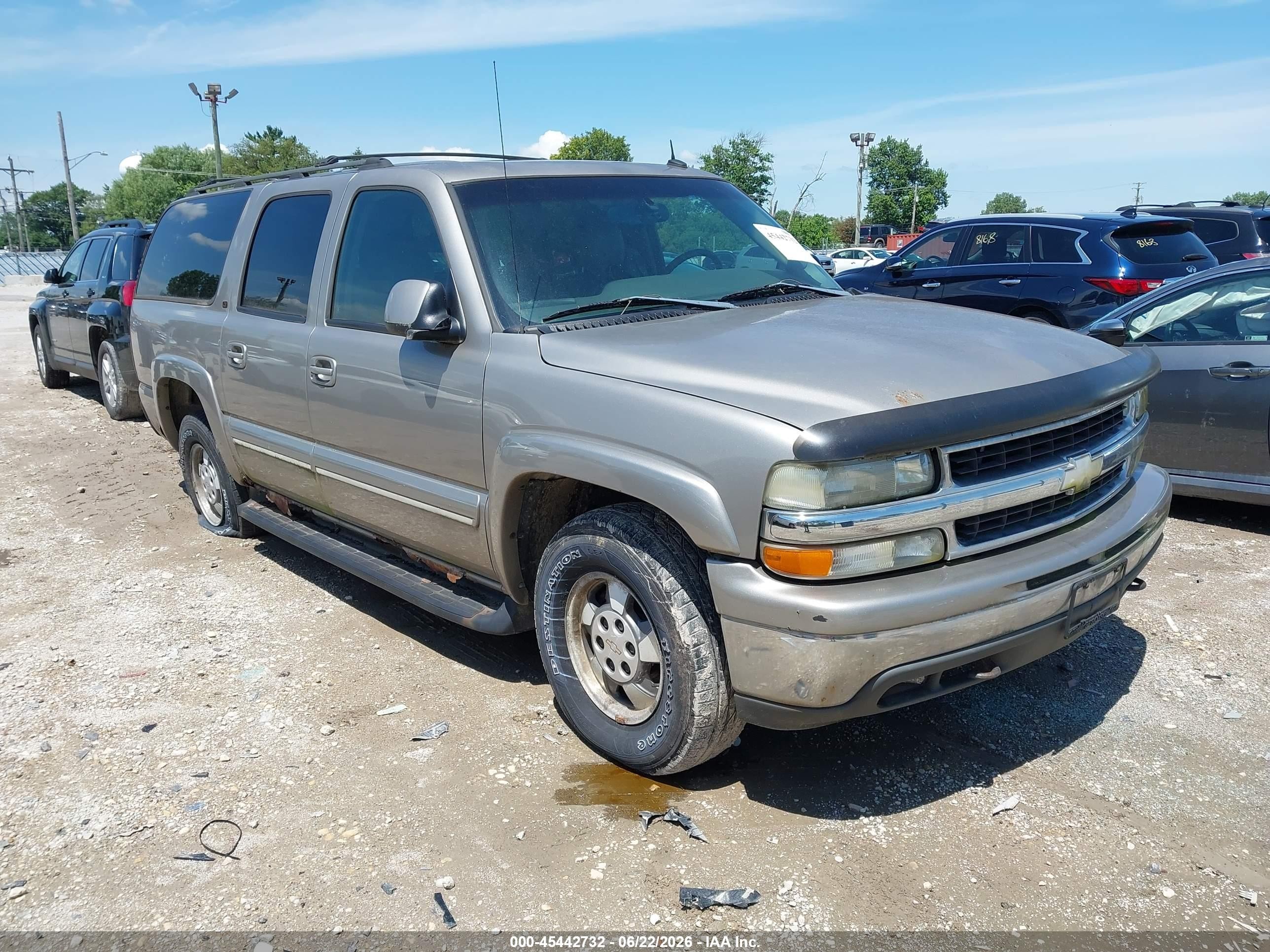 2003 Chevrolet Suburban LT, VIN 1GNFK16Z43J224488 — Normal wear