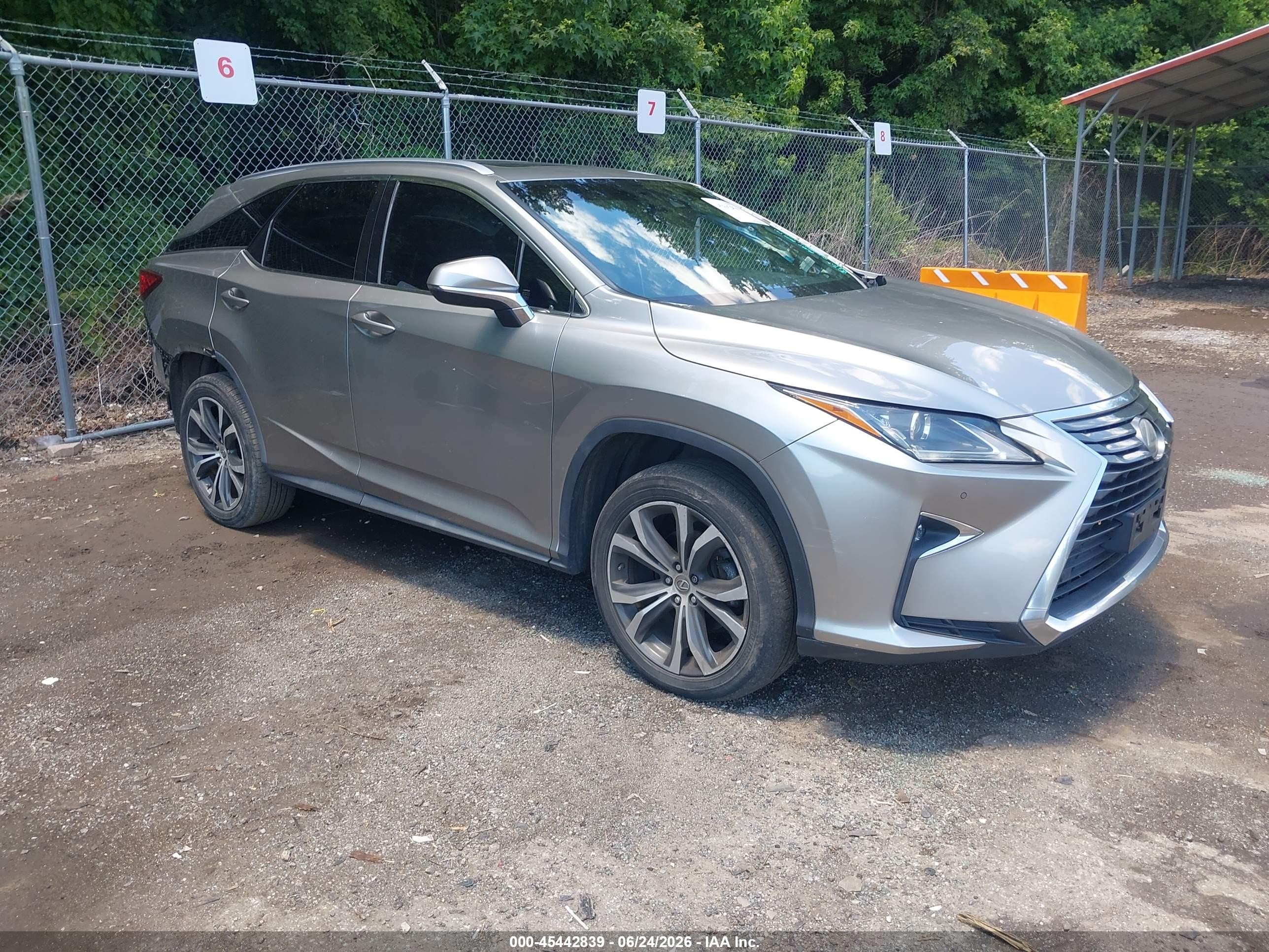 2018 Lexus RX 350L Premium, VIN JTJDZKCA0J2006651 — Зад