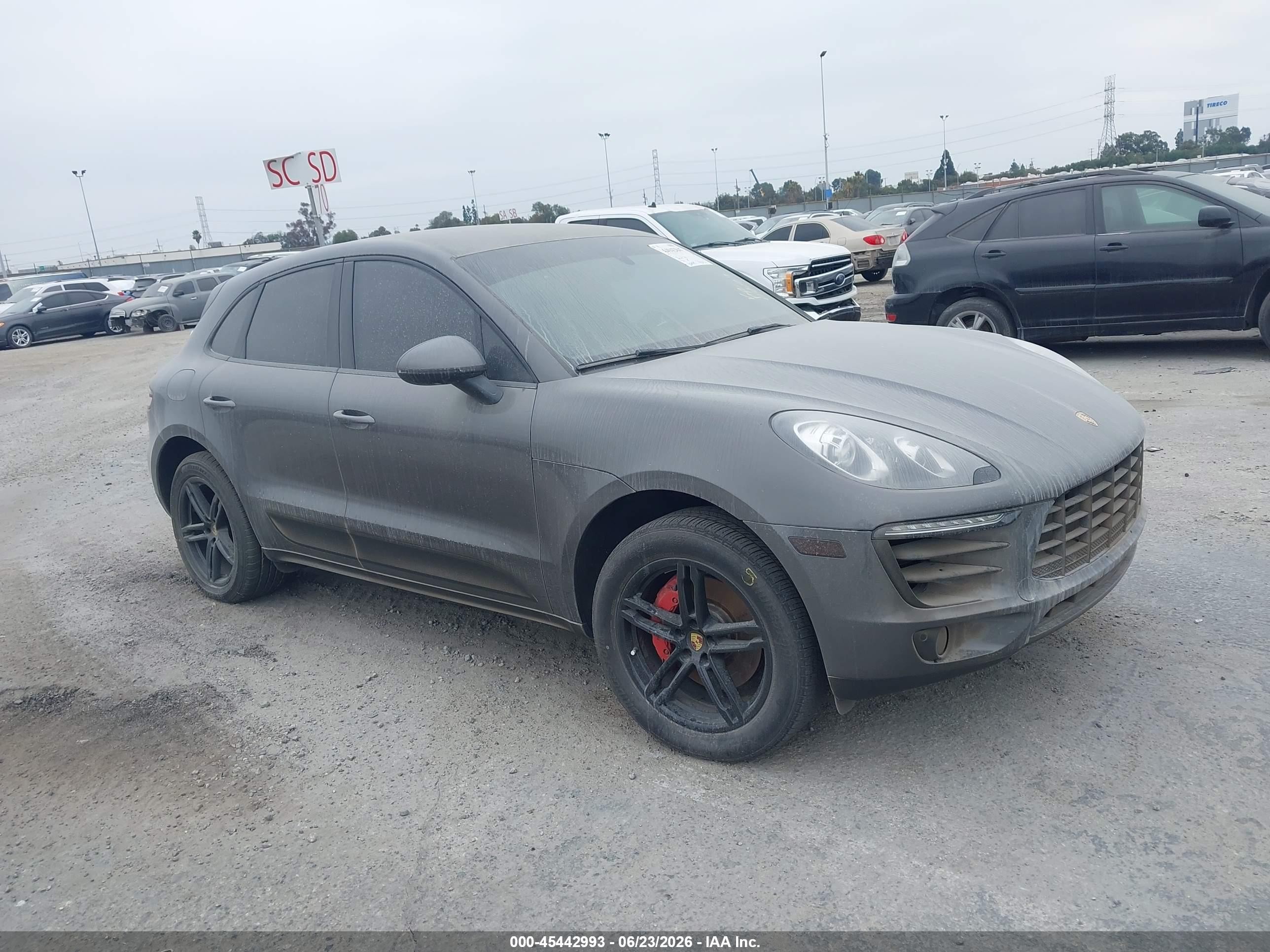 2015 Porsche Macan S, VIN WP1AB2A58FLB52392 — Repossession