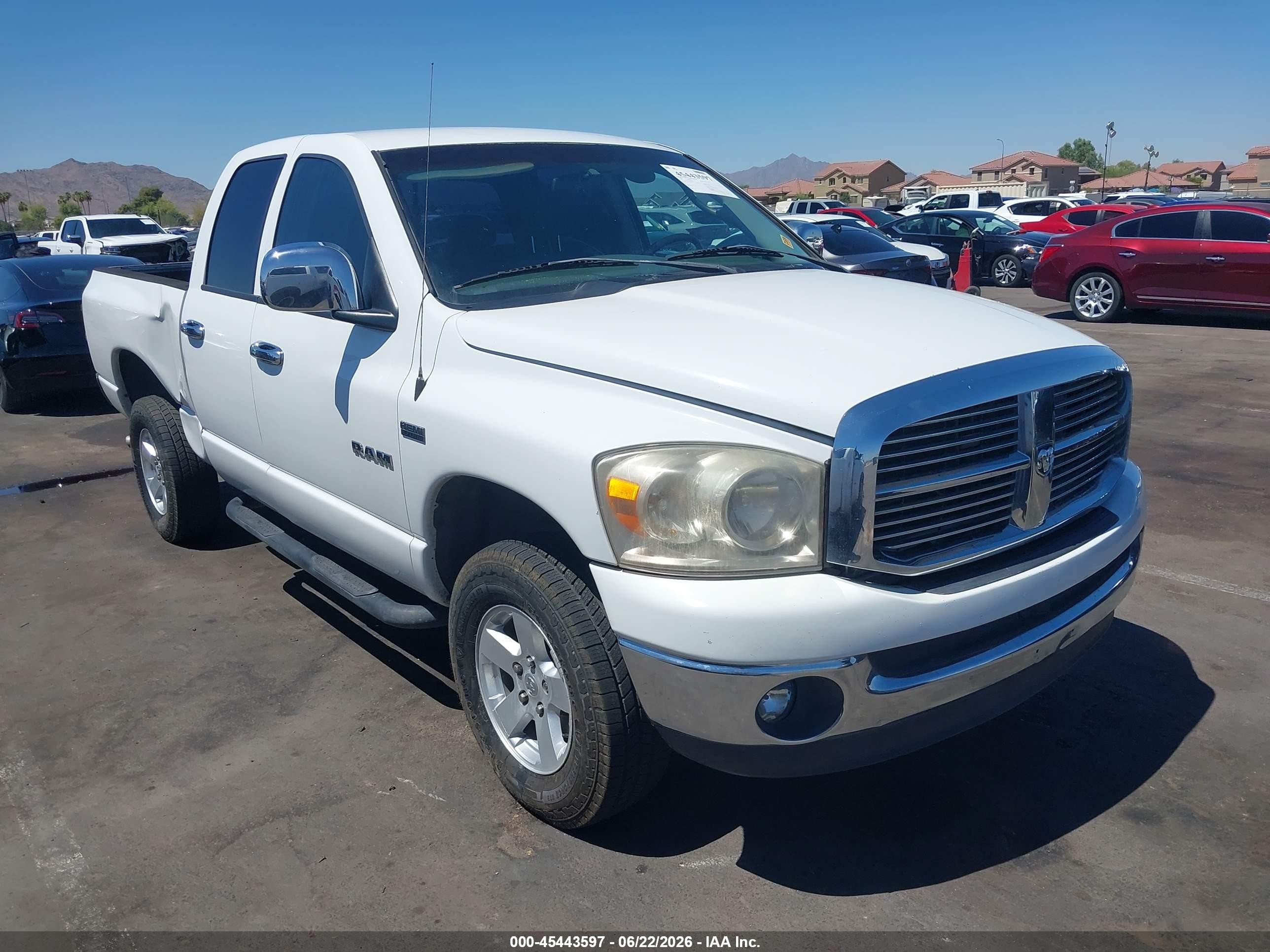 2008 Dodge 1500 SLT, VIN 1D7HU18298J239240 — Бок