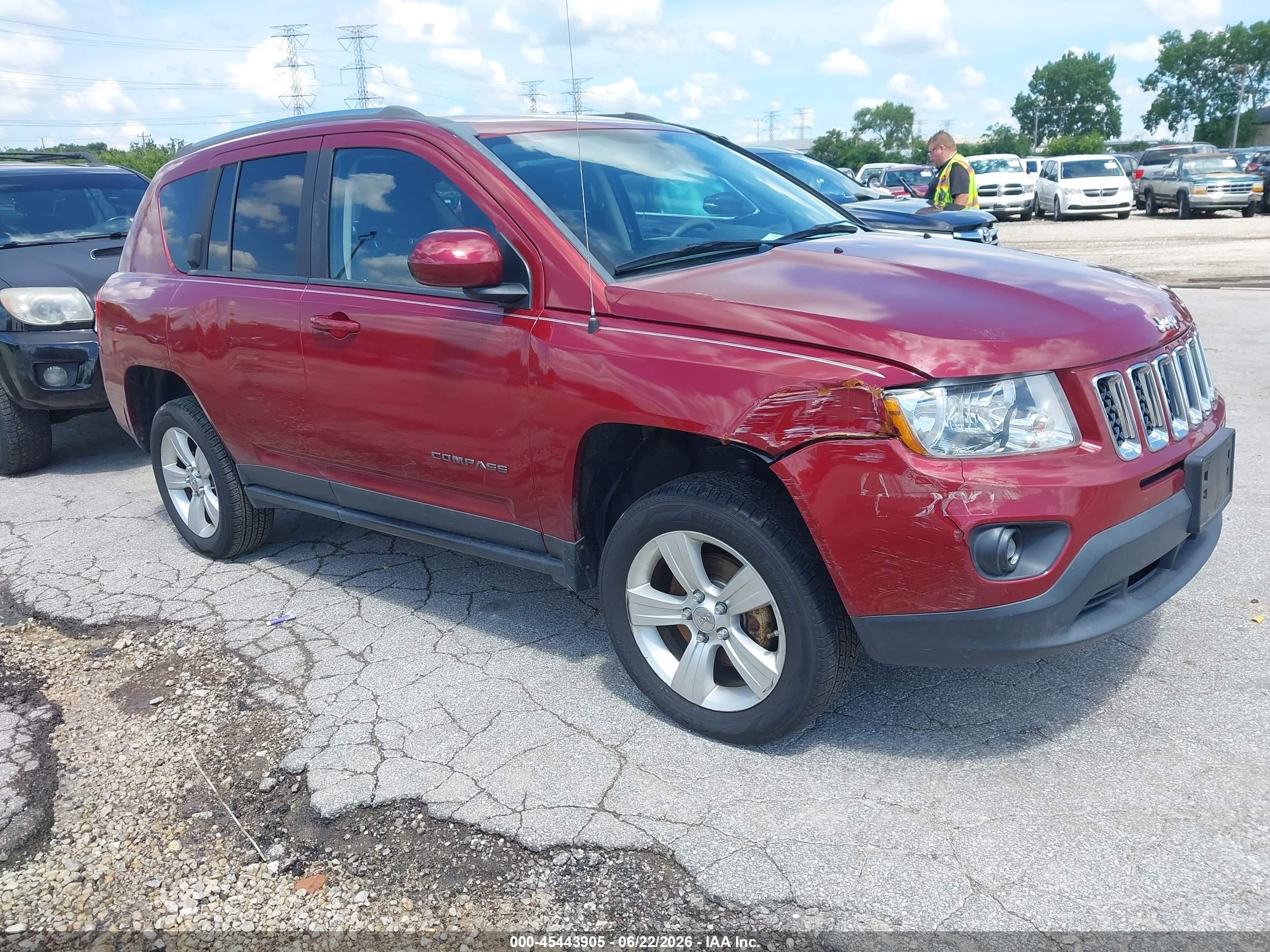 2012 Jeep Compass Latitude, VIN 1C4NJDEBXCD717961 — Normal wear