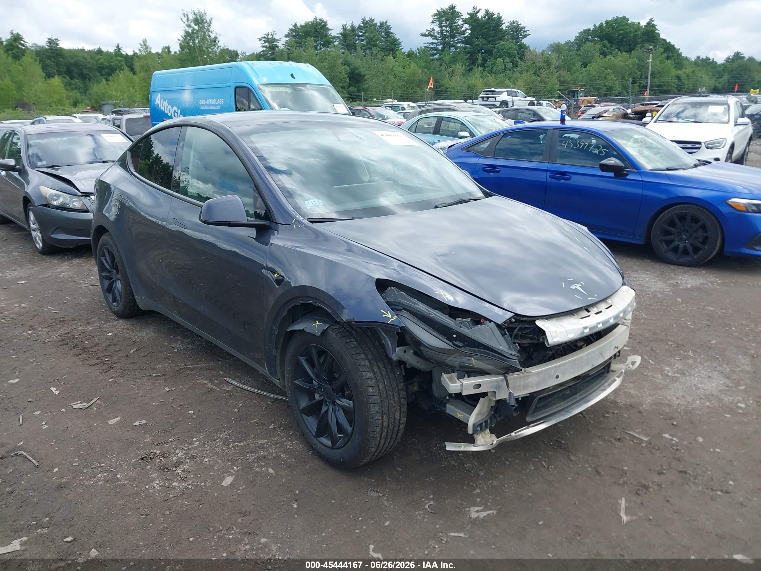 2023 Tesla Model Y Long Range, VIN 7SAYGDEE3PF904059 — All over